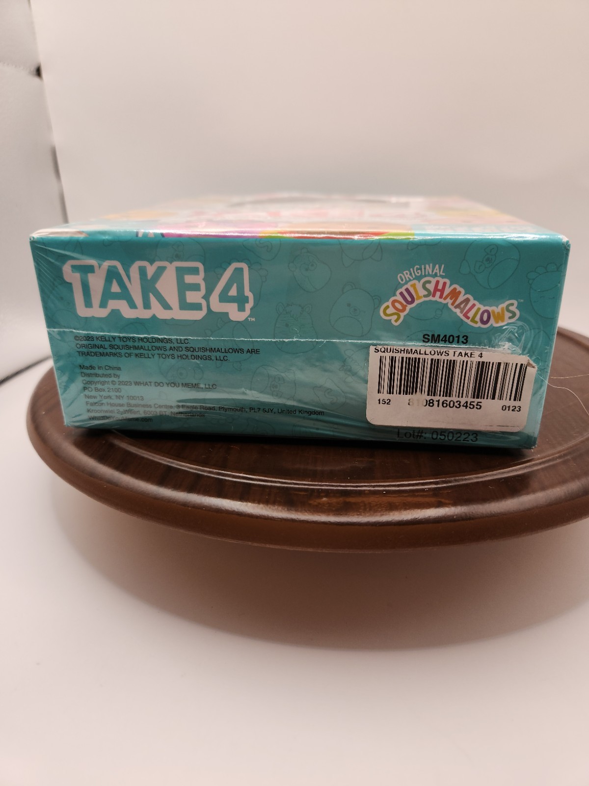 Squishmallows Take4, The Fast Pace Family Game. 2/4 players, 8 years old + NIB
