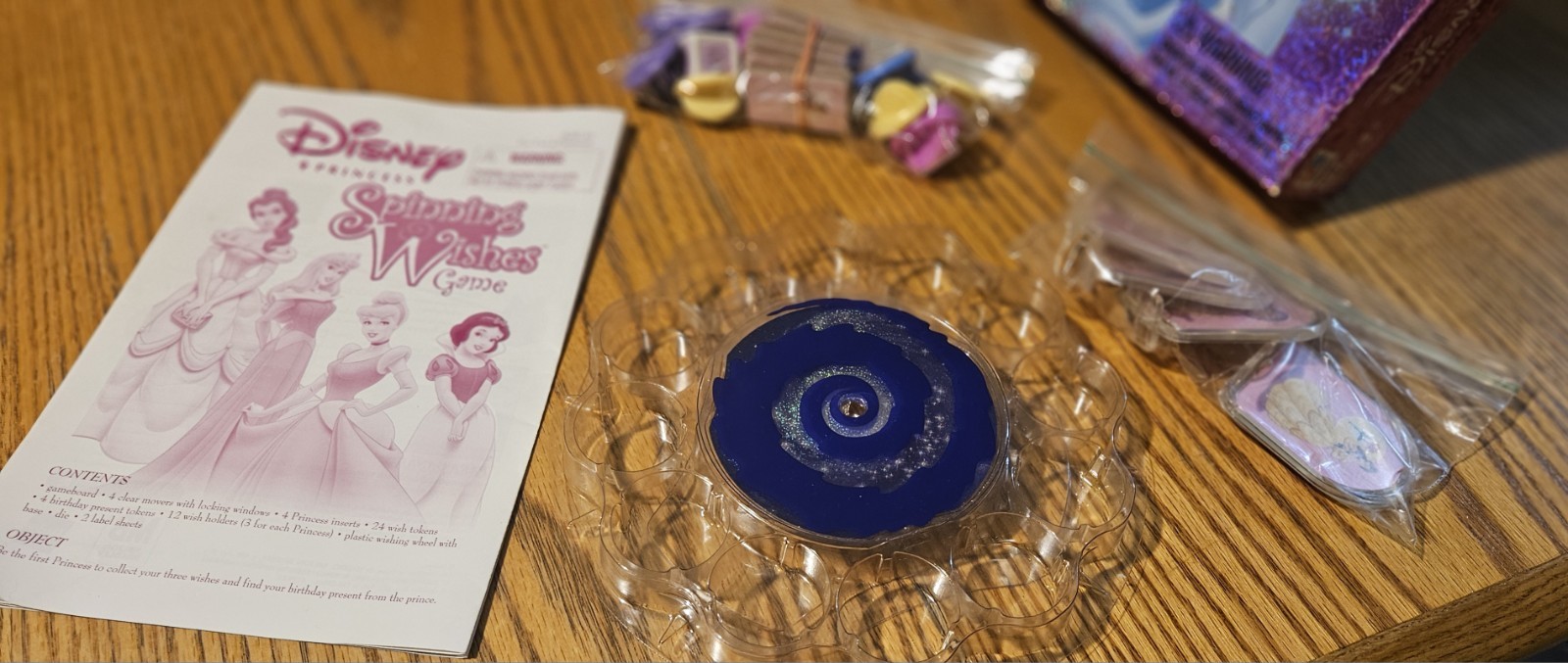 Disney Princess Spinning Wishes Game 2004 COMPLETE Good Condition