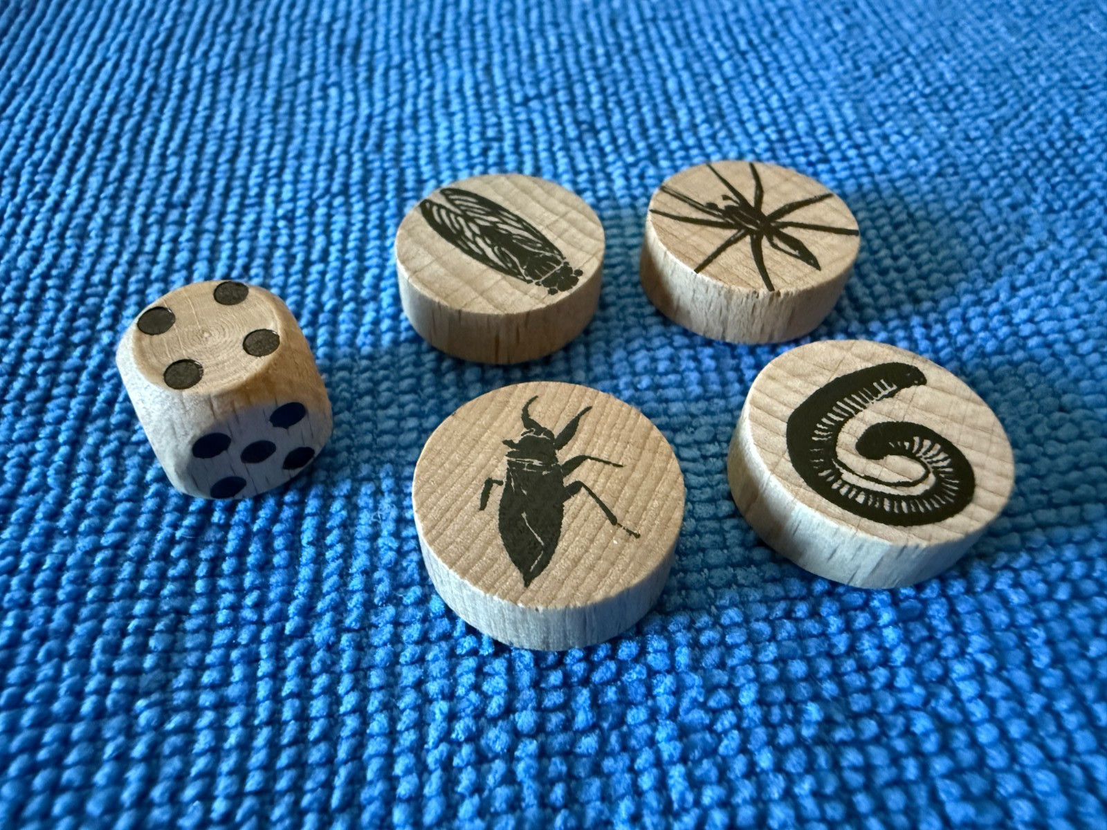 OOP SALAMANDERS (Snakes Chutes) AND LADDERS boardgame WOODEN BOARD game insects