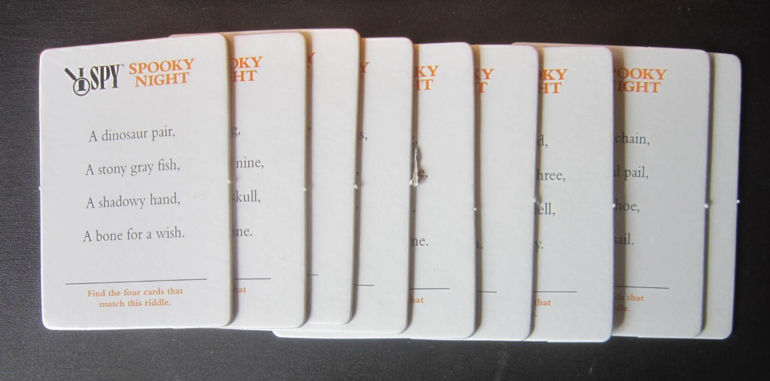 Complete! Scholastic I SPY SPOOKY NIGHT GAME w/ All memory cards Riddle cards