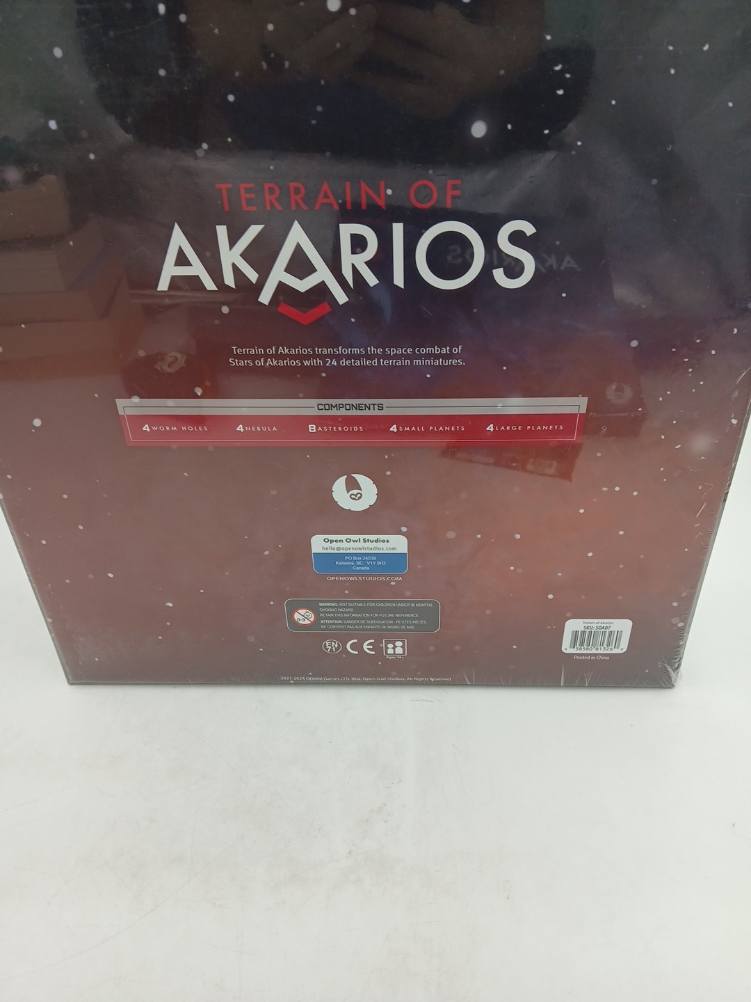 Terrain Of Akarios With Battles of Akarios and Stars of Skarios Weapon and Mat