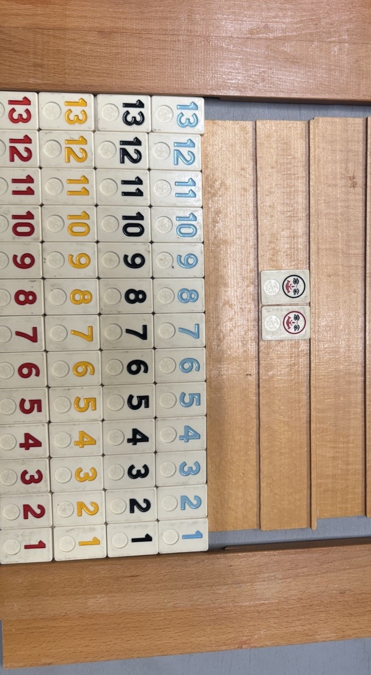 VTG Rummikub 1950’s All Wood Box & Wood Sides W/ Metal Brackets- 106 TILES