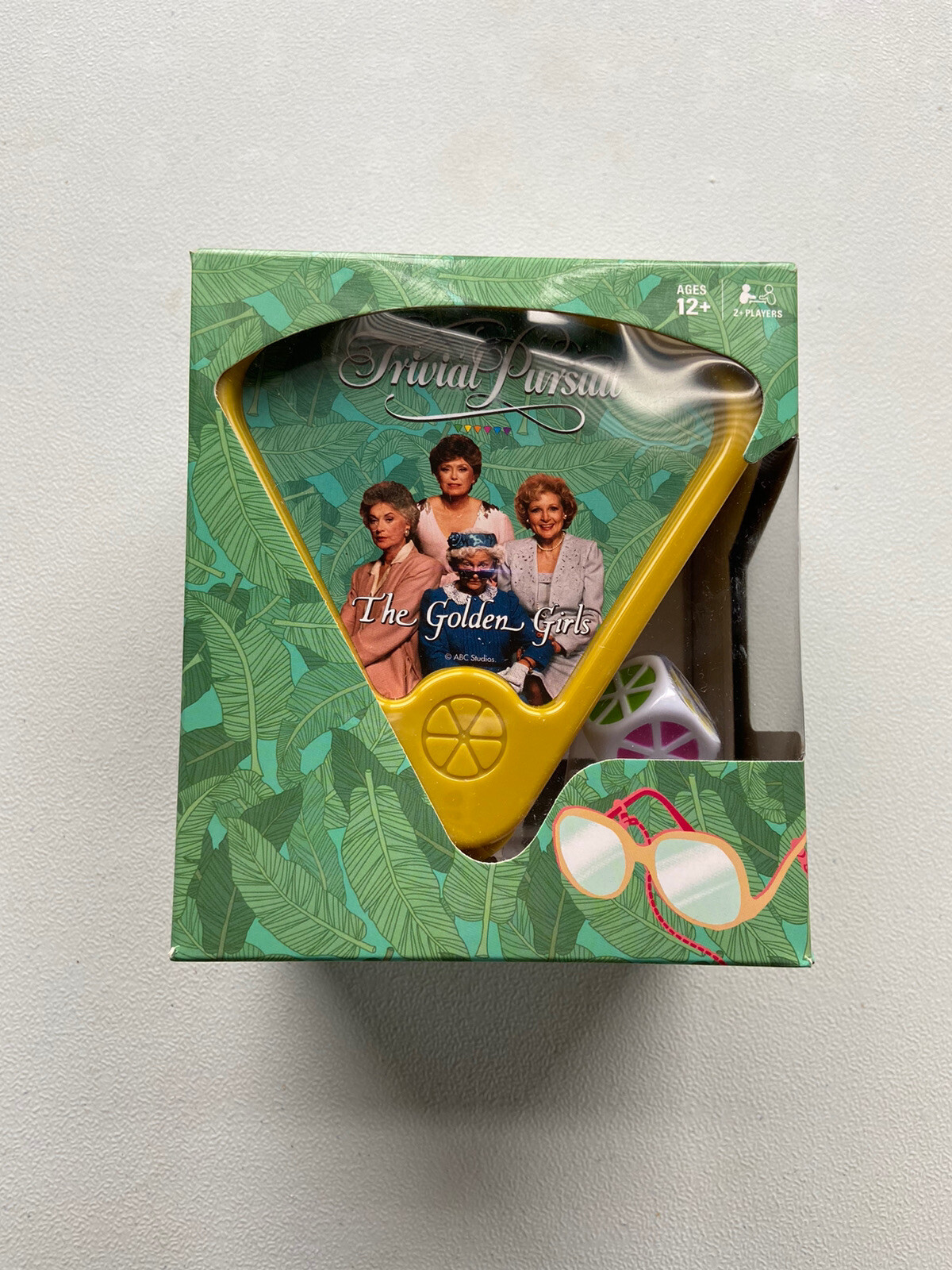 The Golden Girls TRIVIAL PURSUIT® 2018 12+ 2+ Players 60+ minutes