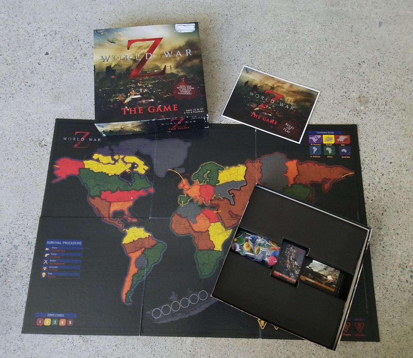 World War Z (Board Game) zombie strategy University Games 2-4 Players COMPLETE