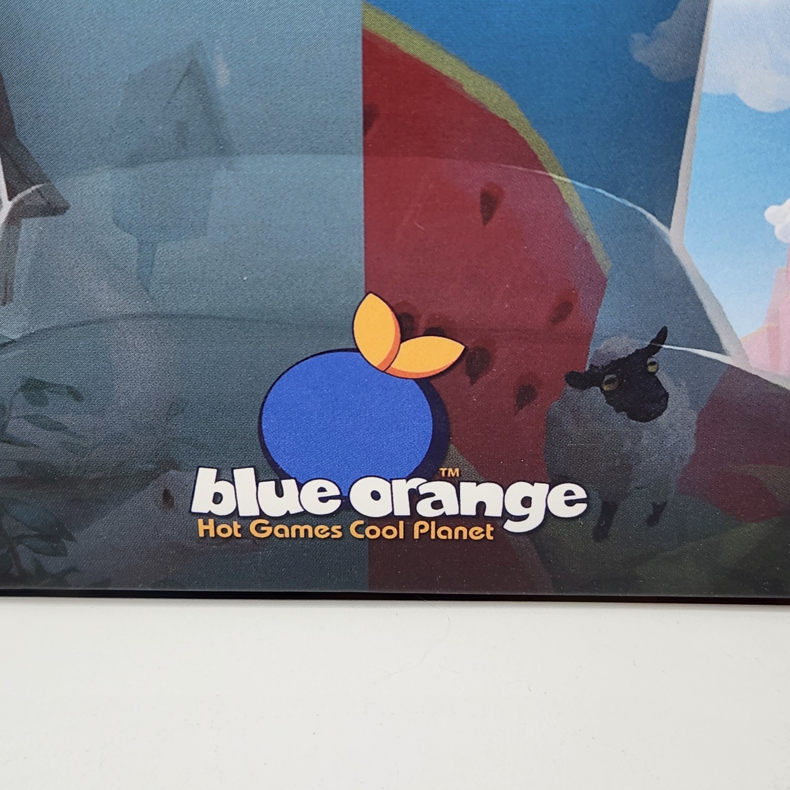 2019 Blue Orange Games Detective Club Board Game (Factory Sealed)