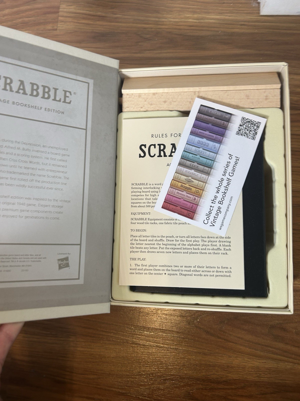New in Box Scrabble Vintage Bookshelf Edition English Board Game Limited