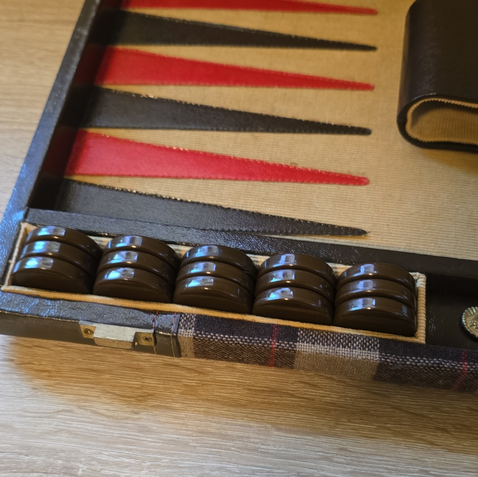 Folding Vintage Aries Backgammon Board Game Set w/ Plaid Carry Case, 2 Players,