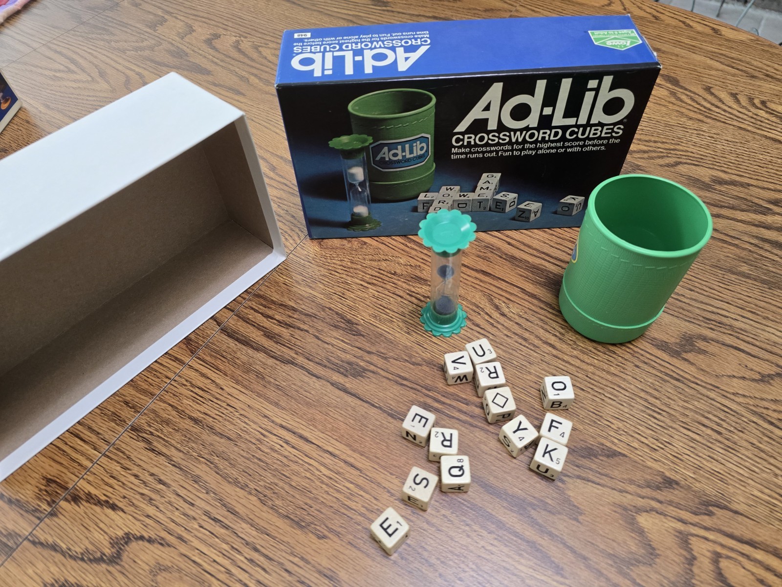 1975 Lowe Ad-Lib Crossword Cubes Complete Vintage timed word game