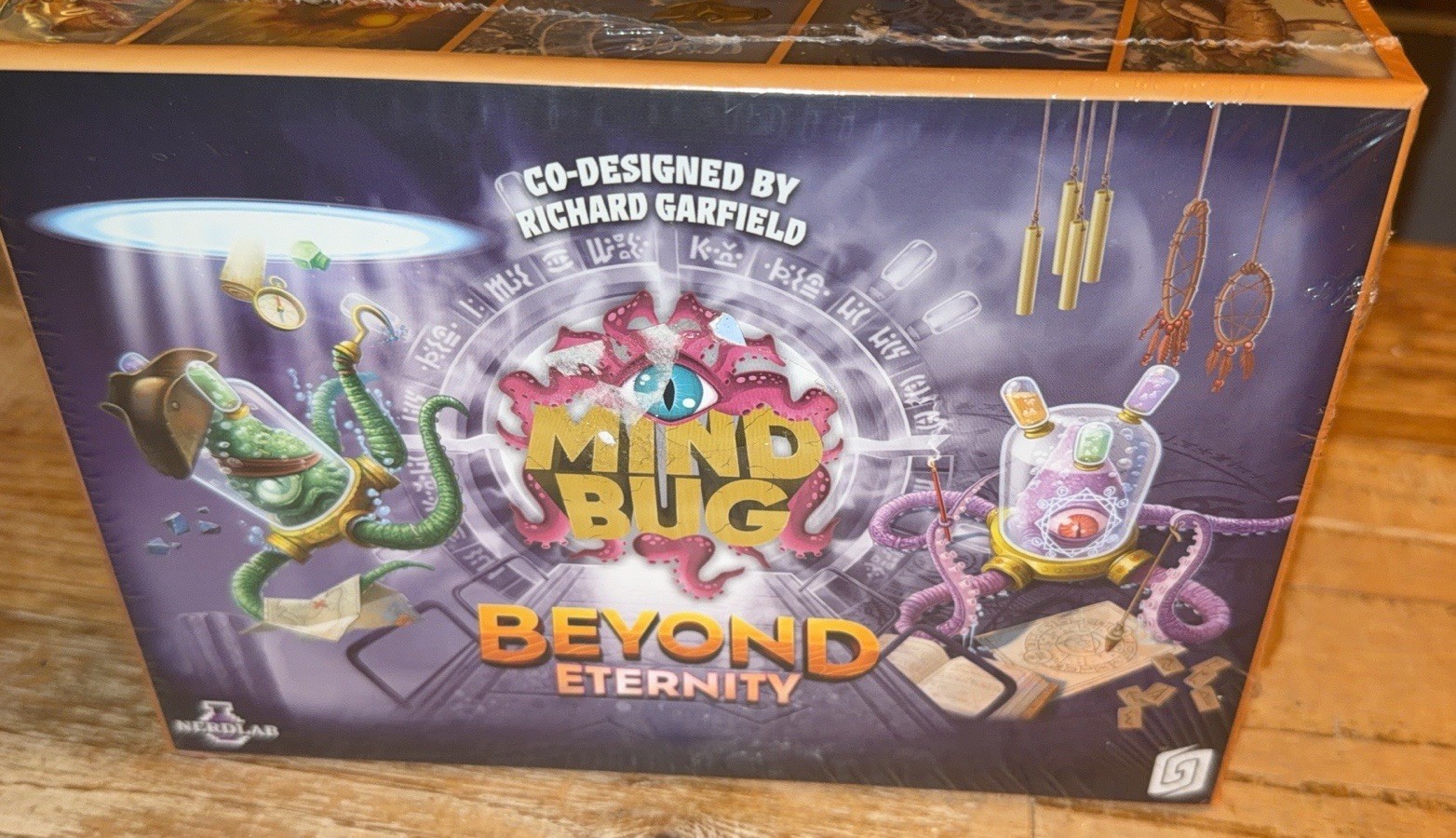 Mindbug Beyond Eternity (Standalone Expansion) – Ghost Galaxy/FACTORY-SEALED!