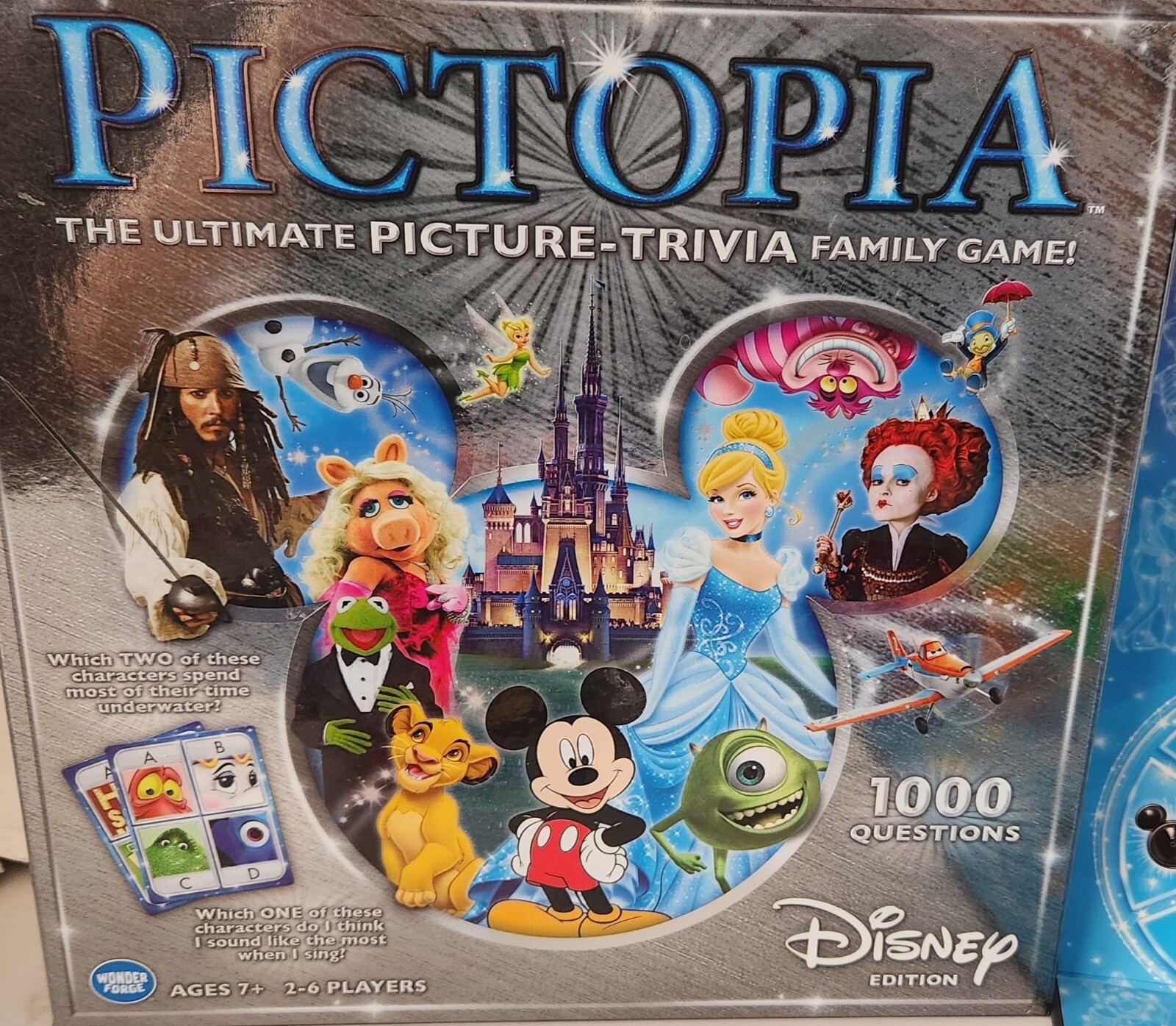 Disney PICTOPIA Trivia Family Board Game w/ Instructions COMPLETE Never used
