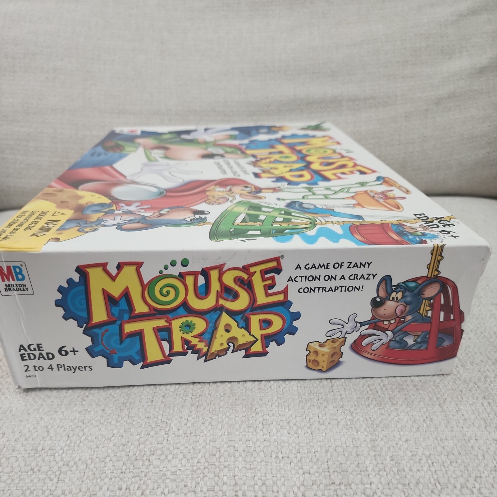 VINTAGE Mouse Trap COMPLETE Milton Bradley 2005 Classic Board Game Kids Family