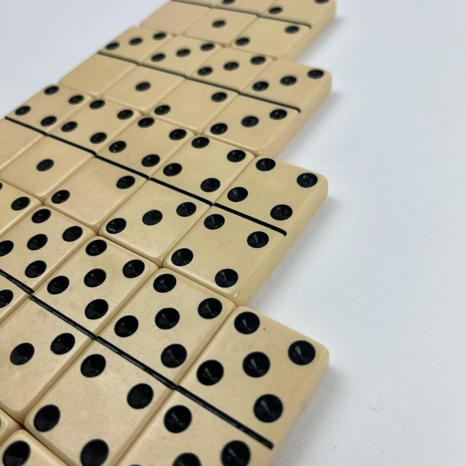 Puremco Marblelike Standard Dominoes No. 616 Made in U.S A. Vintage