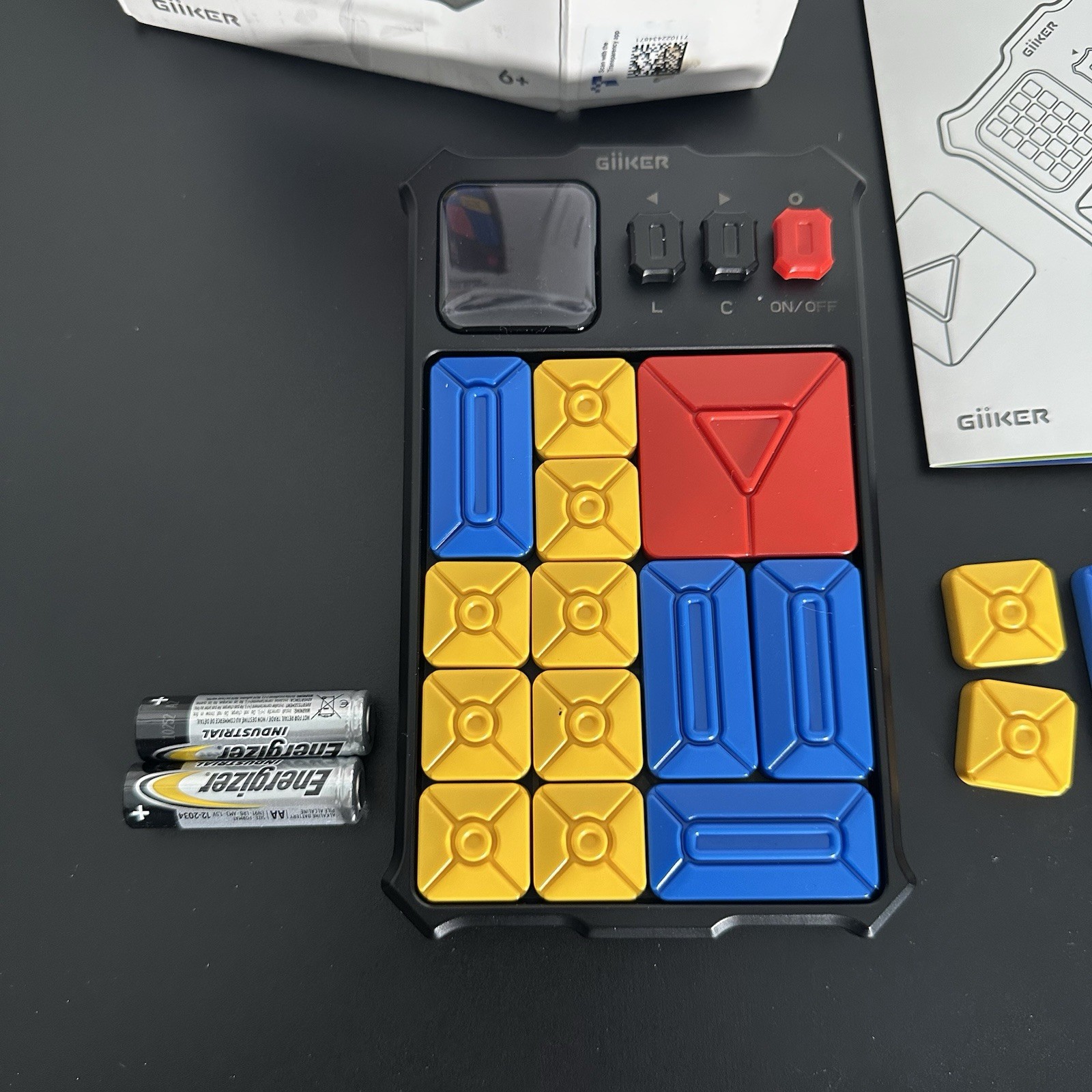 GiiKER Super Slide Handheld Console Puzzle Game 500+ Smart Brain Teaser Toy Gift