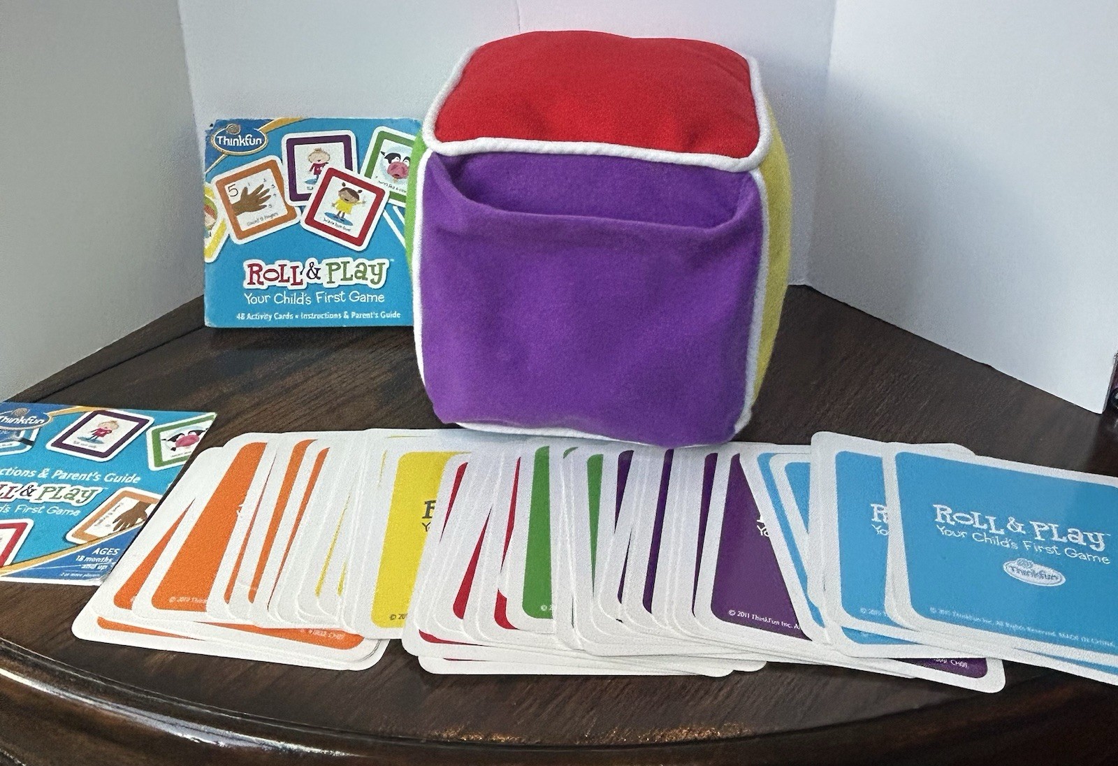 ThinkFun Roll & Play Your Child’s First Game Complete 48 Cards Cube 2011