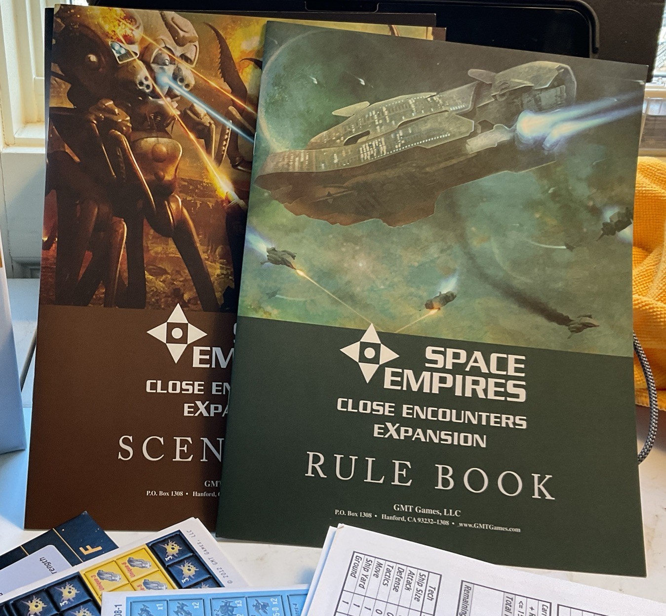 2012 – Space Empires 4X – Close Encounters (1st Printing) – UNPUNCHED