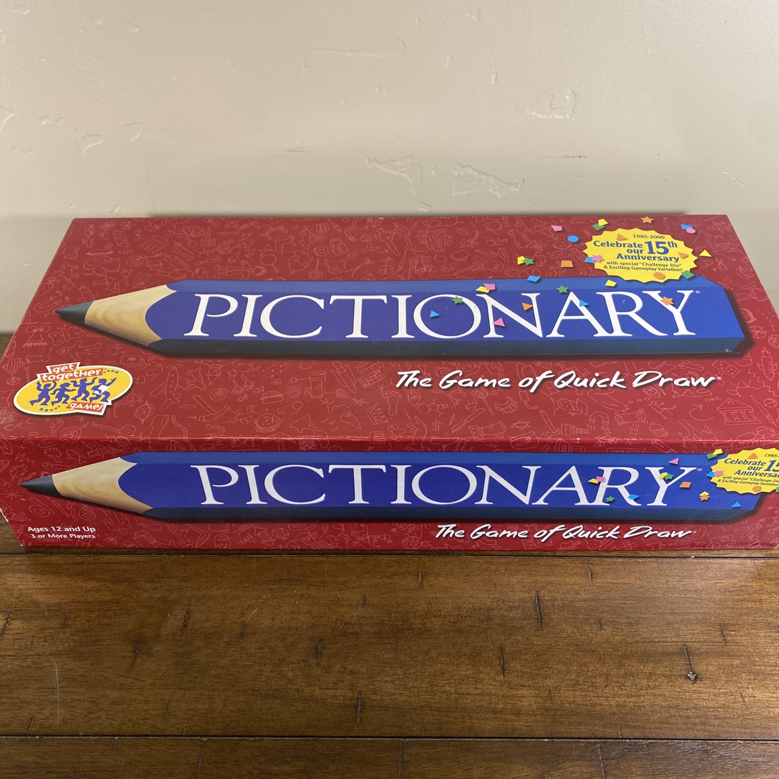 2000 Pictionary 15th Anniversary Edition Complete in Great Condition