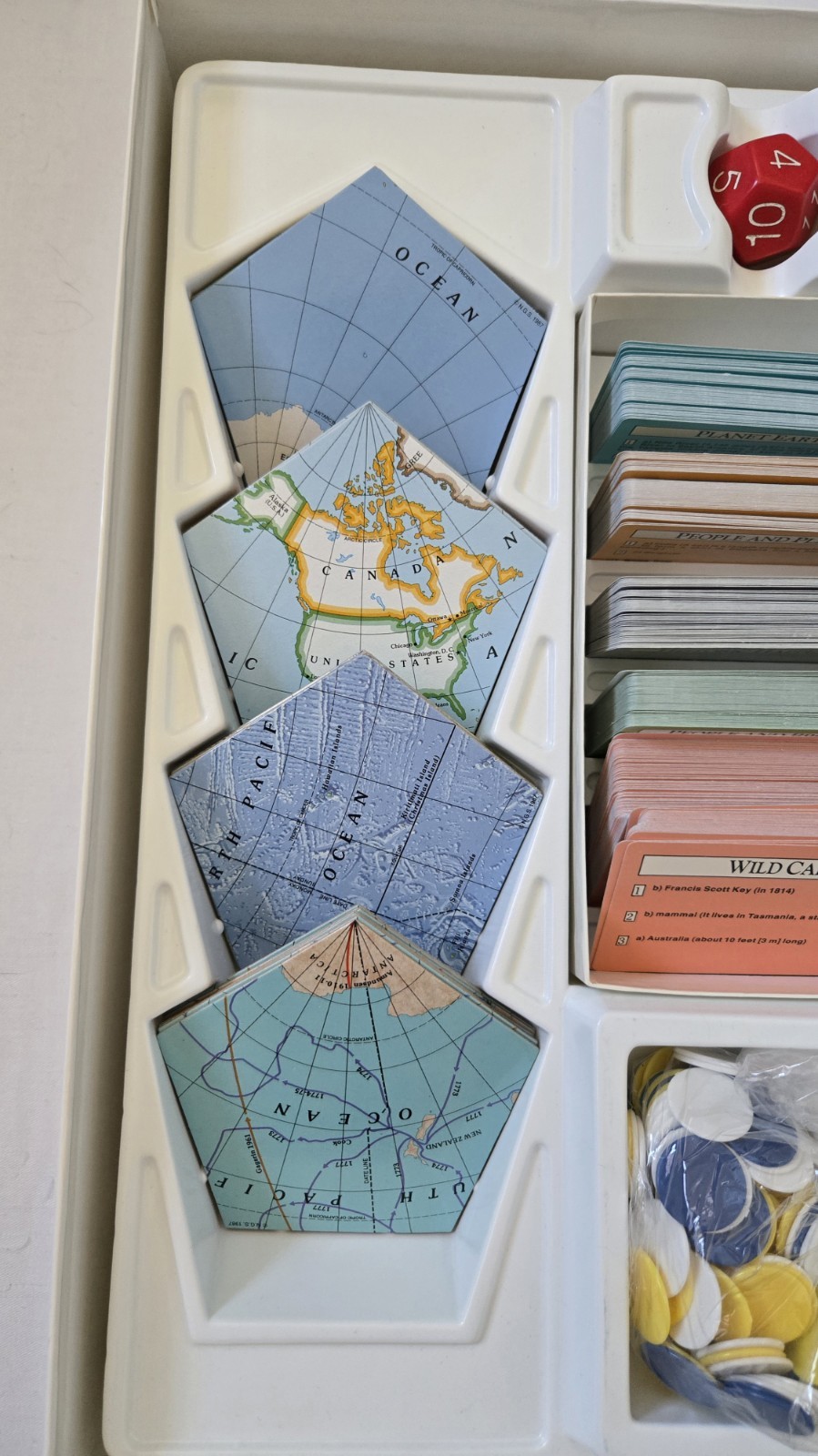 National Geographic Global Pursuit Board Game Complete, 1987