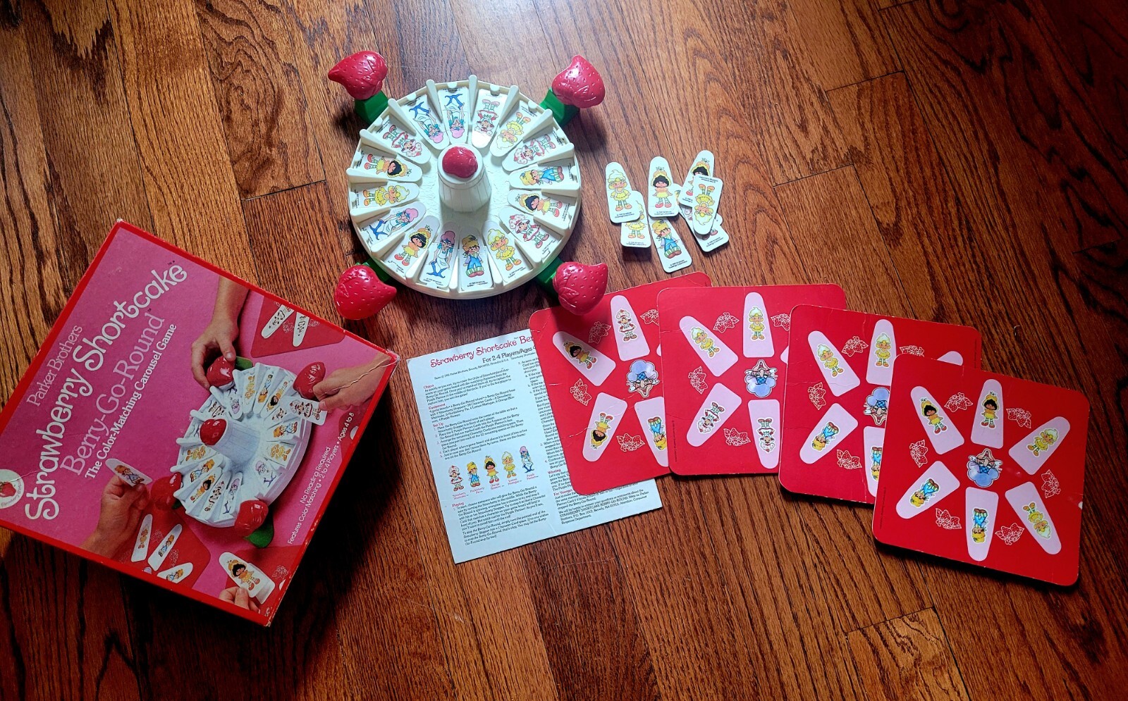 VINTAGE 1982 Strawberry Shortcake Berry-go-round Game. Carousel Game. GUC!!