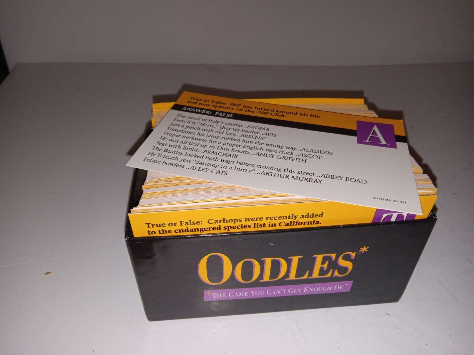 Milton Bradley Oodles Board Game Hersch Problem Solving 1992 100% Complete