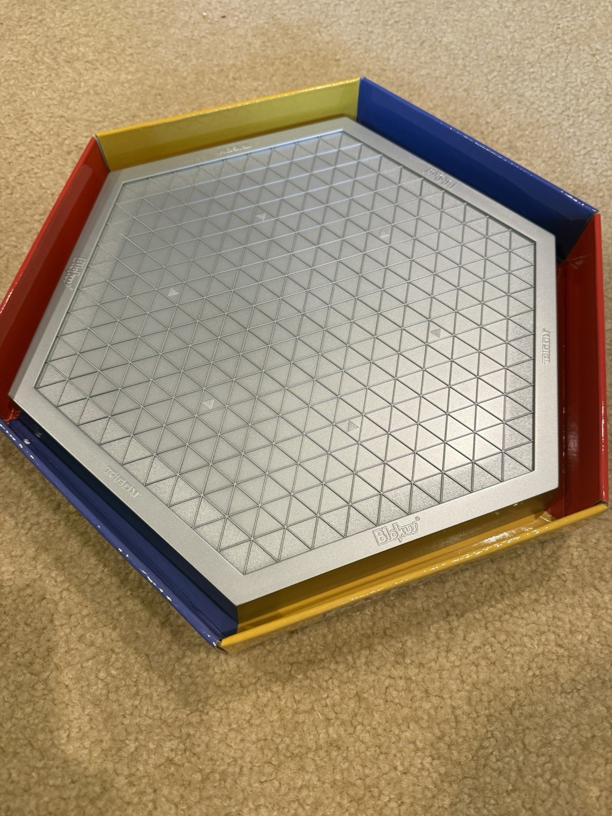 blokus trigon board game