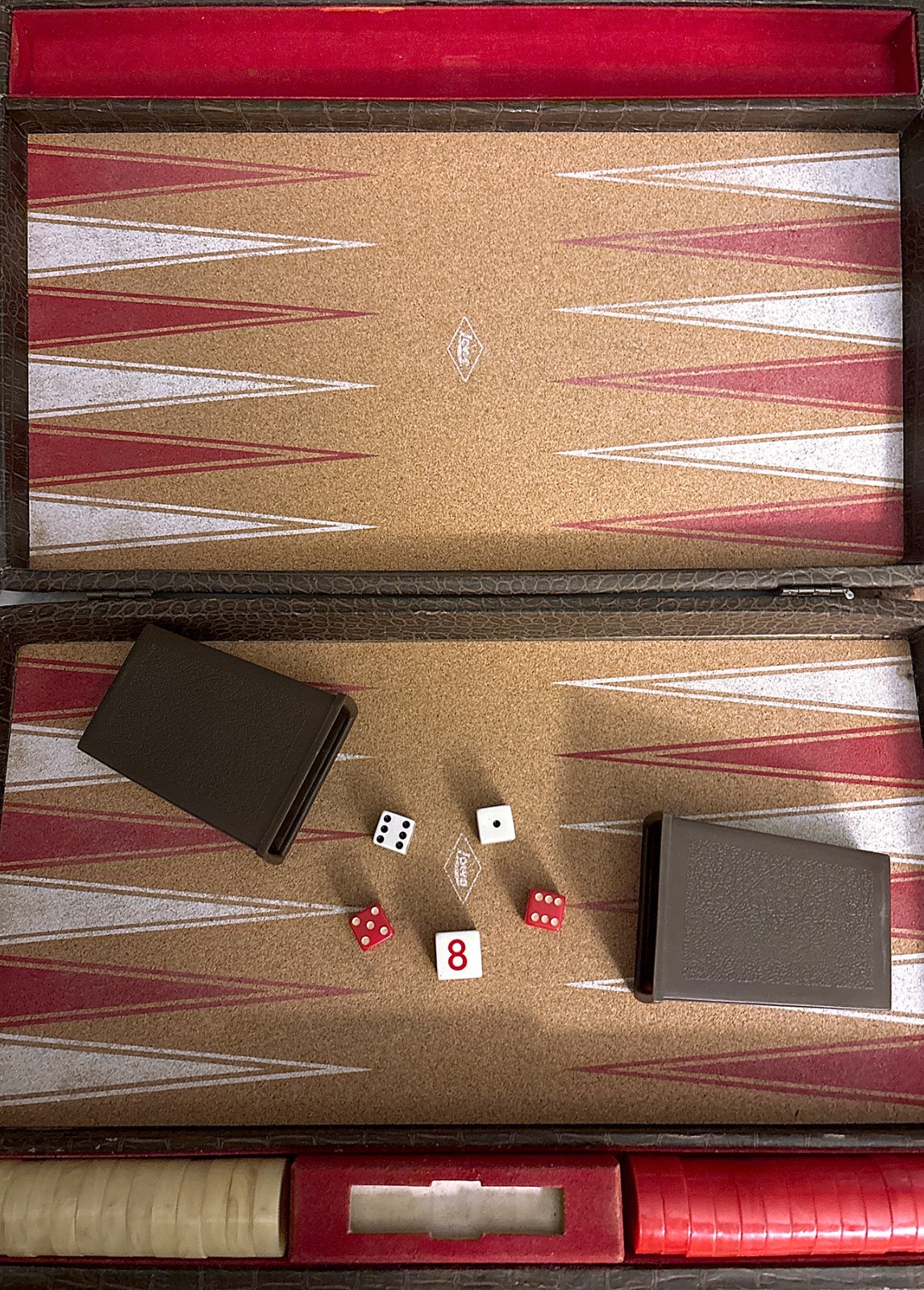 1970’s Vintage Lowe Deluxe Tournament Backgammon Set NO2401 Complete Very Good