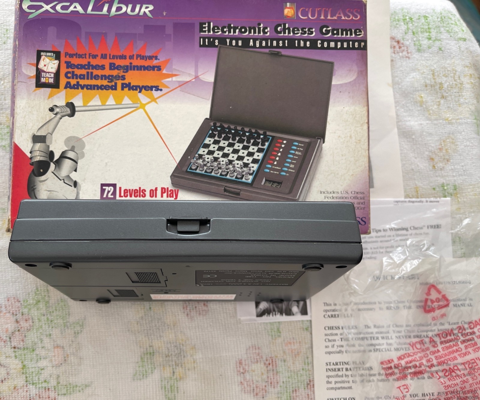 Vintage EXCALIBUR Cutlass Electronic Computer Chess Game Model 118E