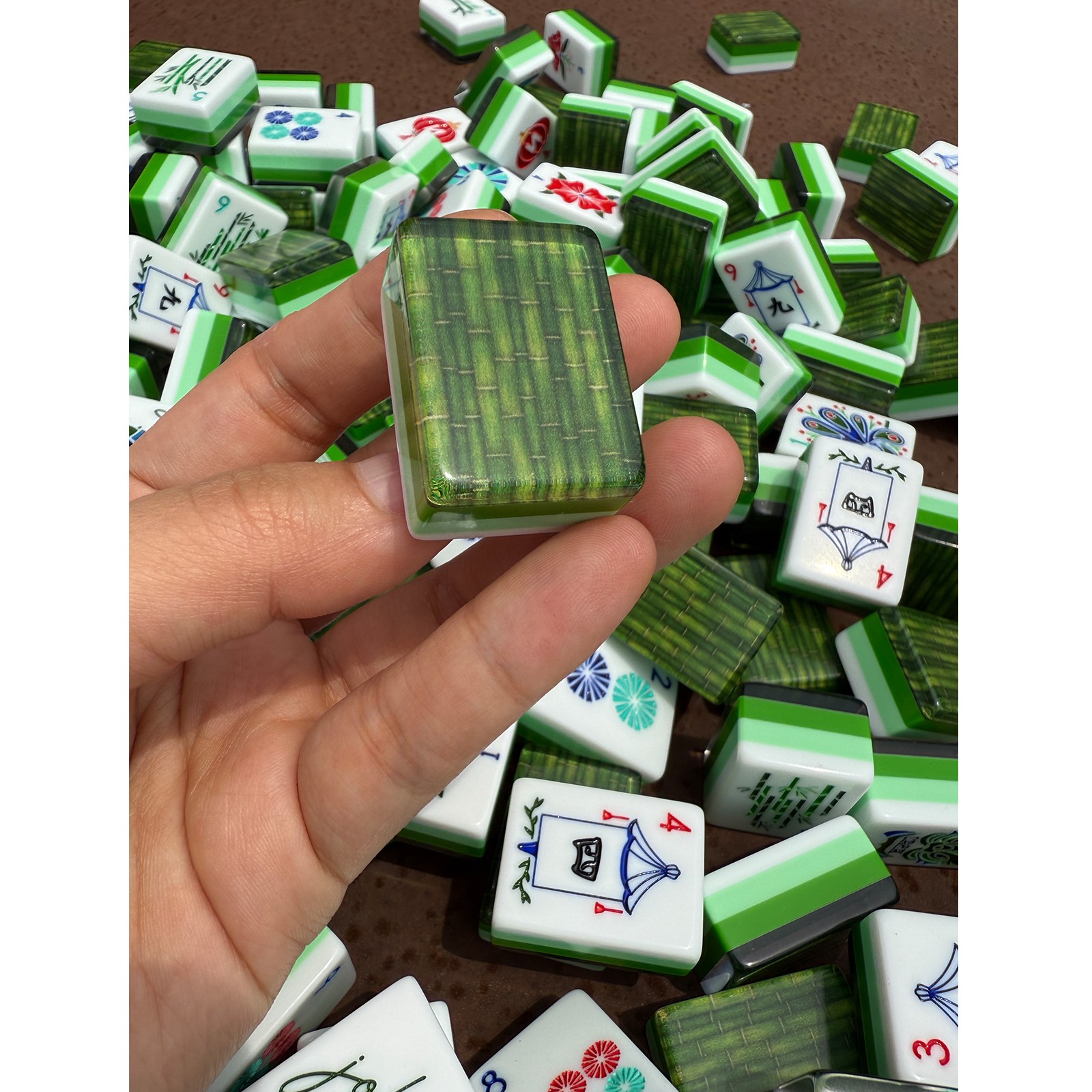 American Mahjong Set 160 Tiles – Gifts for Family / Friends / Mother’s Day