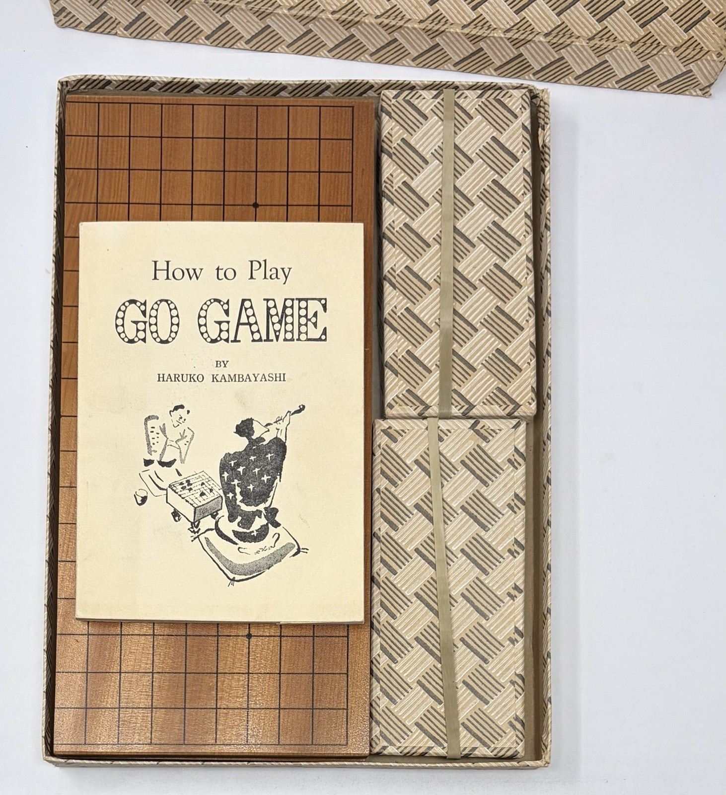 Vintage 1955 Haruko Kambayashi Go Board Game Rare Tes Center Edition Base Stones