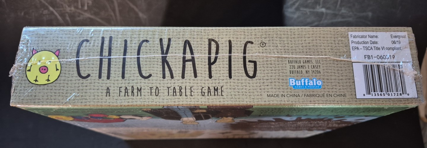 New Buffalo Games Chickapig Board Game Chicken-Pig Hybrids Strategy Pooping Cow