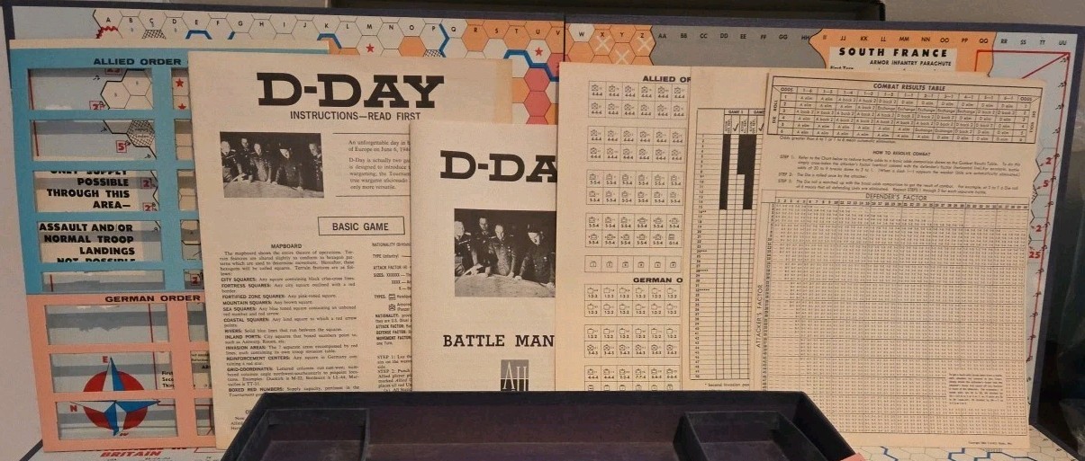 D-Day: World War II Invasion Board Wargame by Avalon Hill-Punched GUC