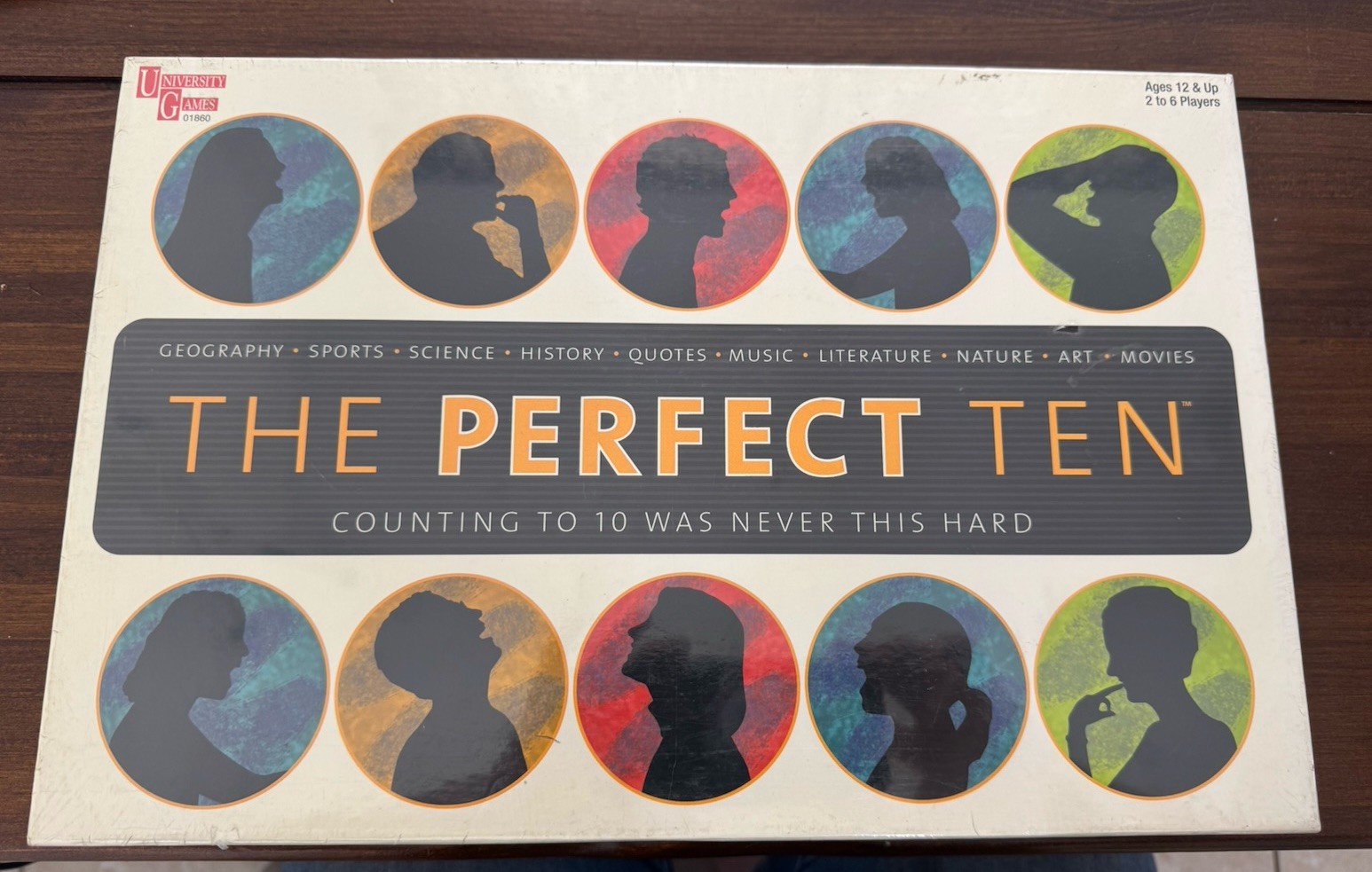 The Perfect Ten University Games Trivia Board Game 2 to 6 Players 12+ NEW 2003