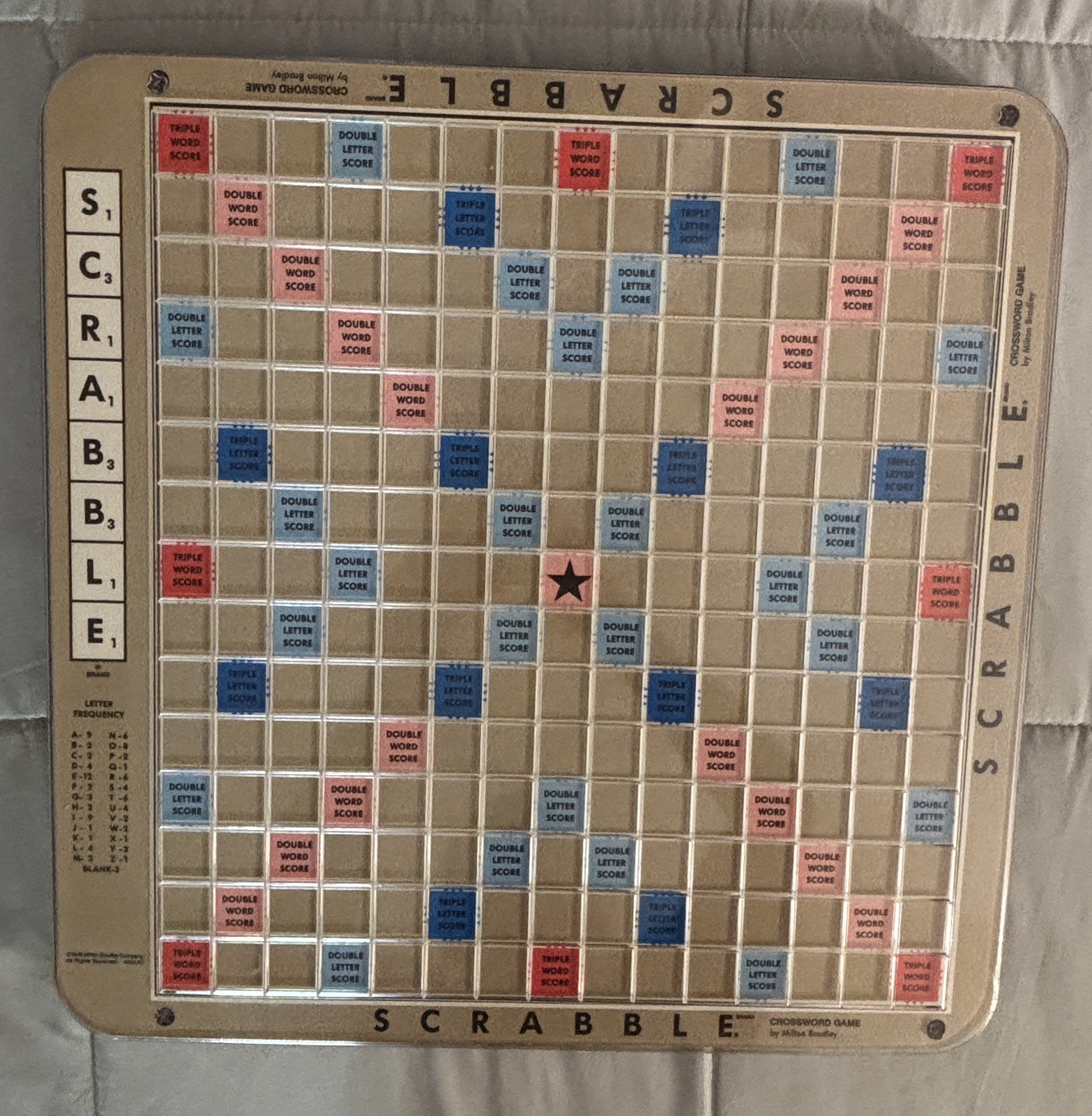 Scrabble Deluxe Edition Board Game Crossword Rotating Board 4034 1989 Complete
