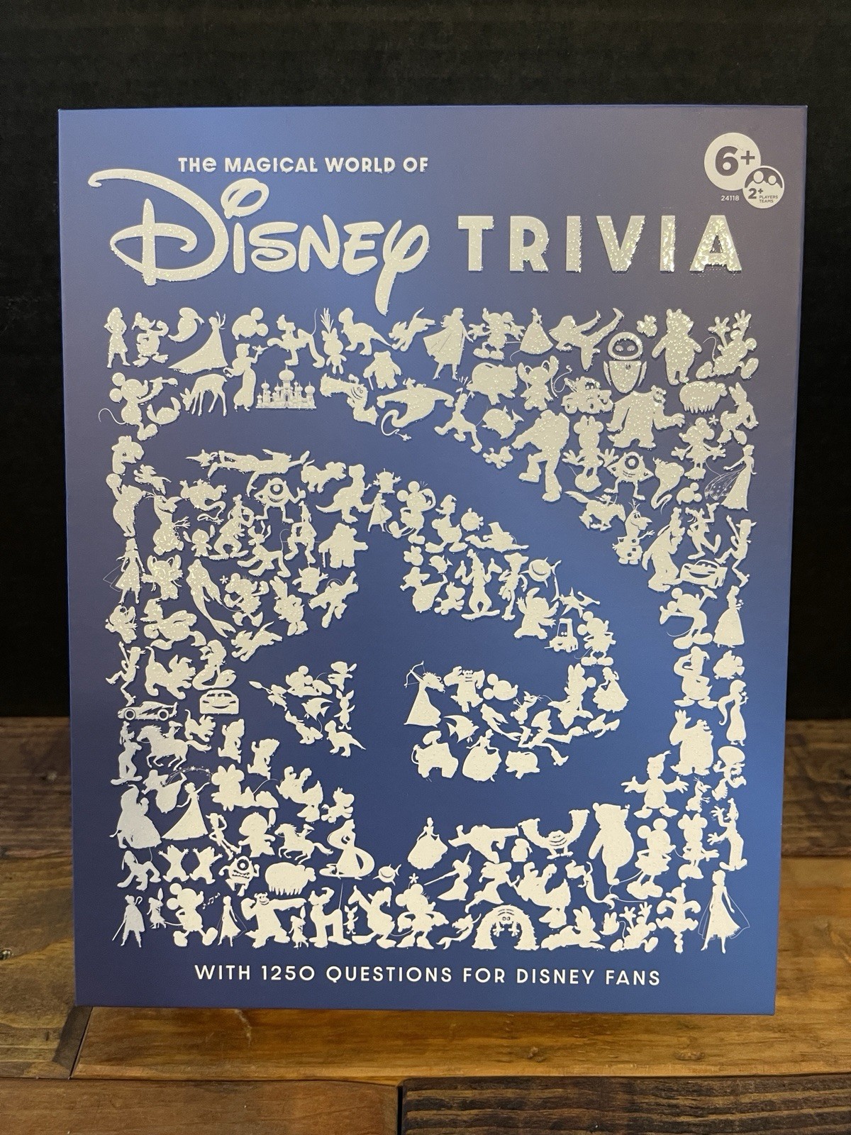 Disney Trivia (Open box) – 1250 Trivia Questions With 5 Characters/cards