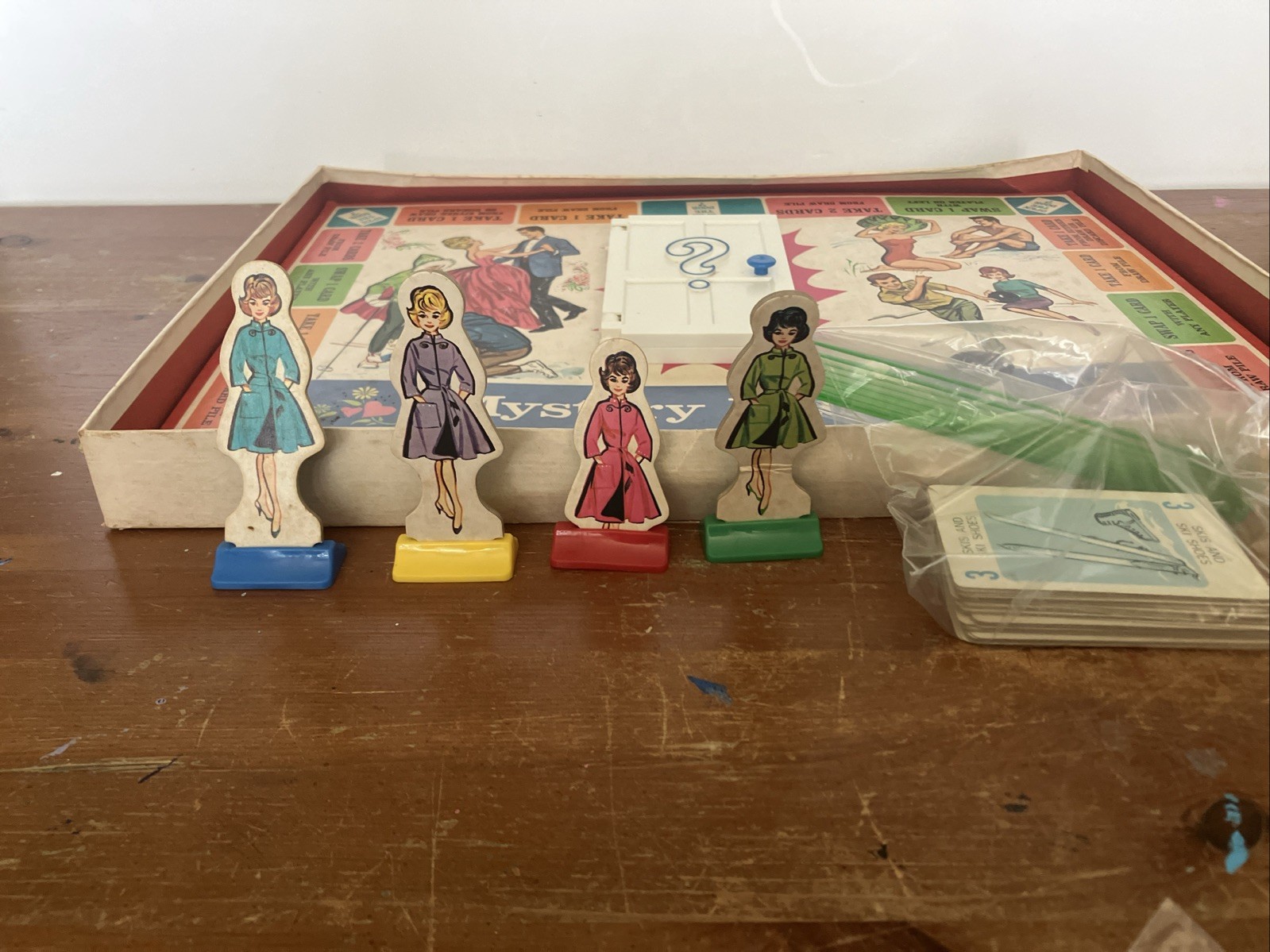 Milton Bradley Vintage Mystery Date Game 4502 Dating Theme 1965 Board Game 2-4
