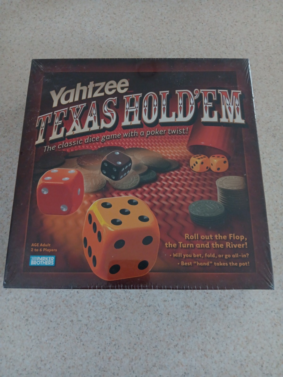 Yahtzee Texas Hold’em Poker Style Dice Game Hasbro NIB / SEALED