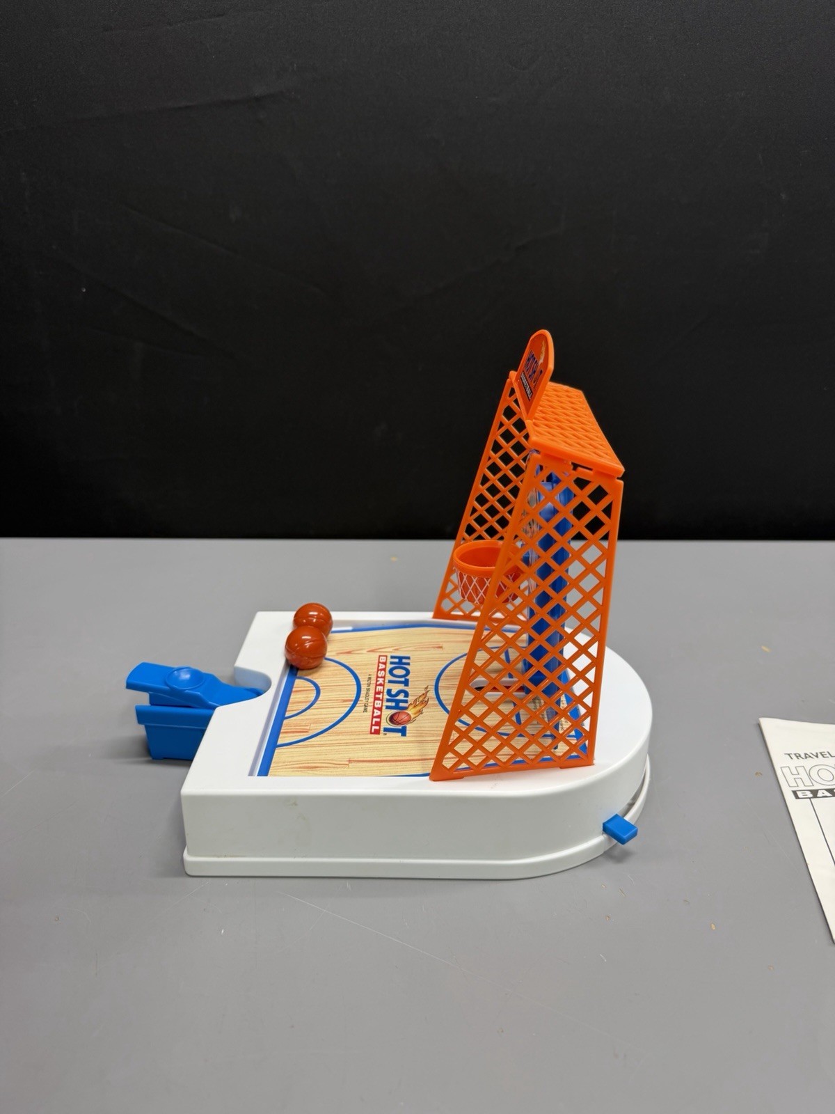 Hot Shot Basketball Vintage 1992 Motorized Travel Game Milton Bradley Complete