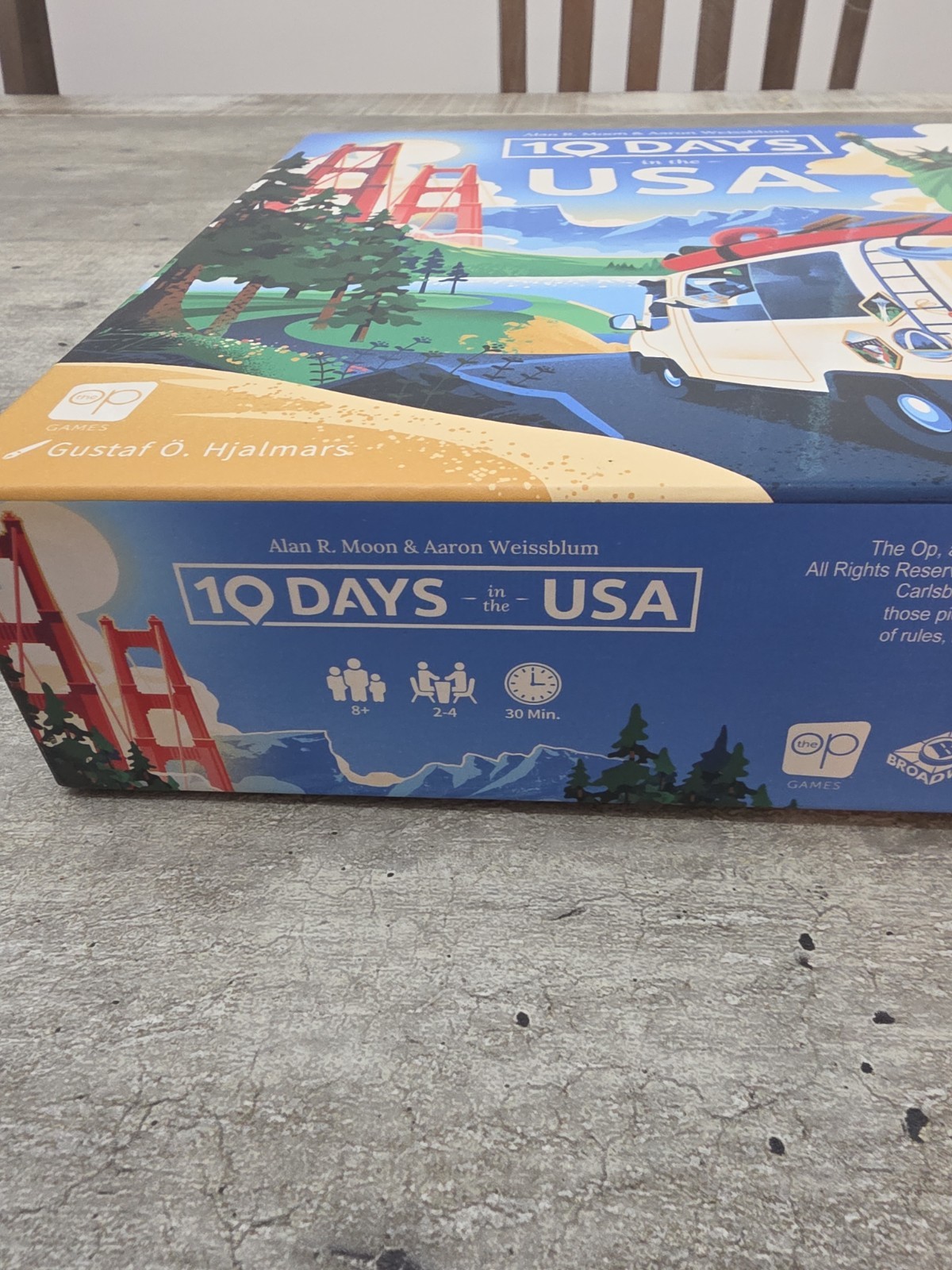 USAopoly 10 Days in The USA Family Road Trip Board Game Learn About US America