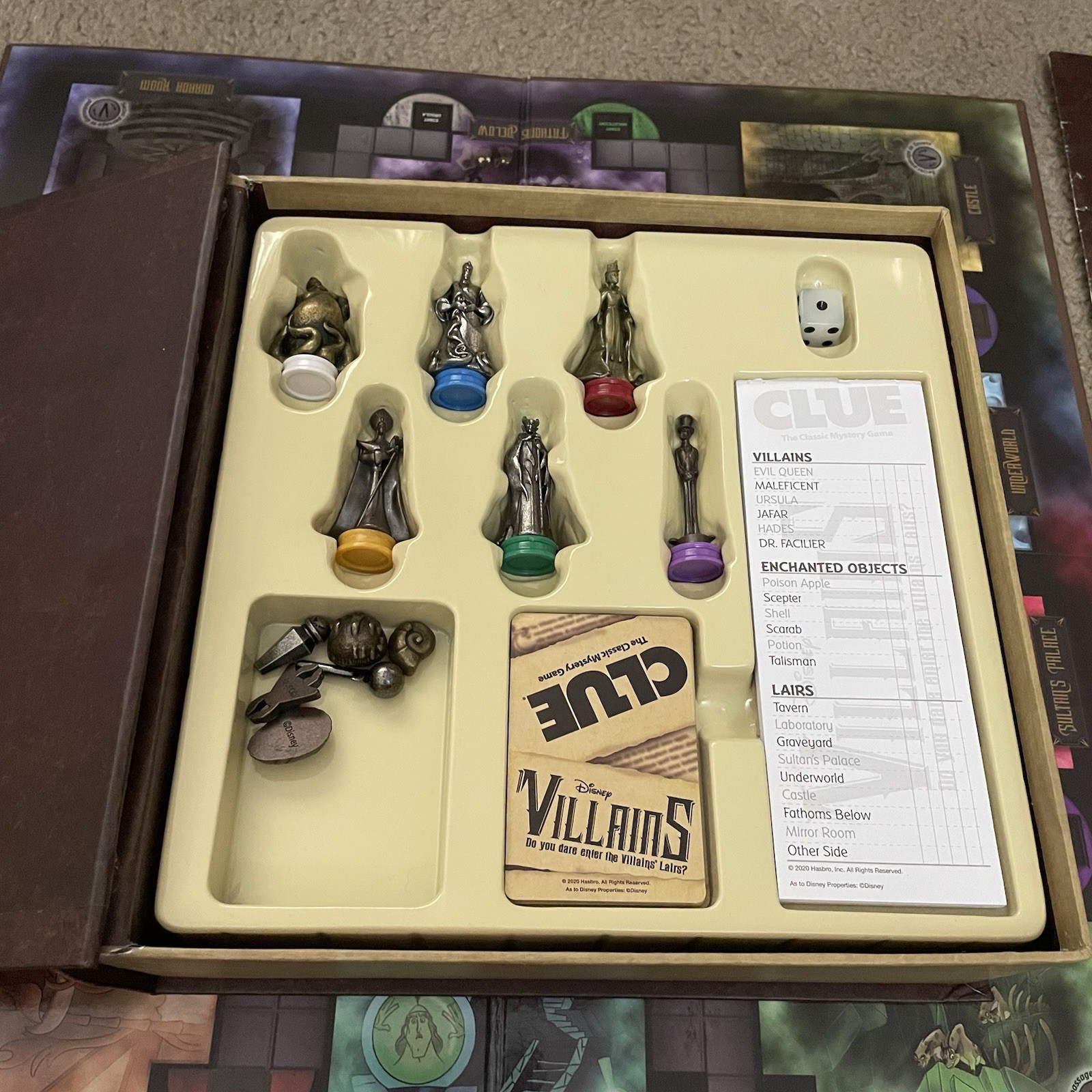 Disney Parks Edition Clue Villains Board Game Hasbro Exclusive COMPLETE