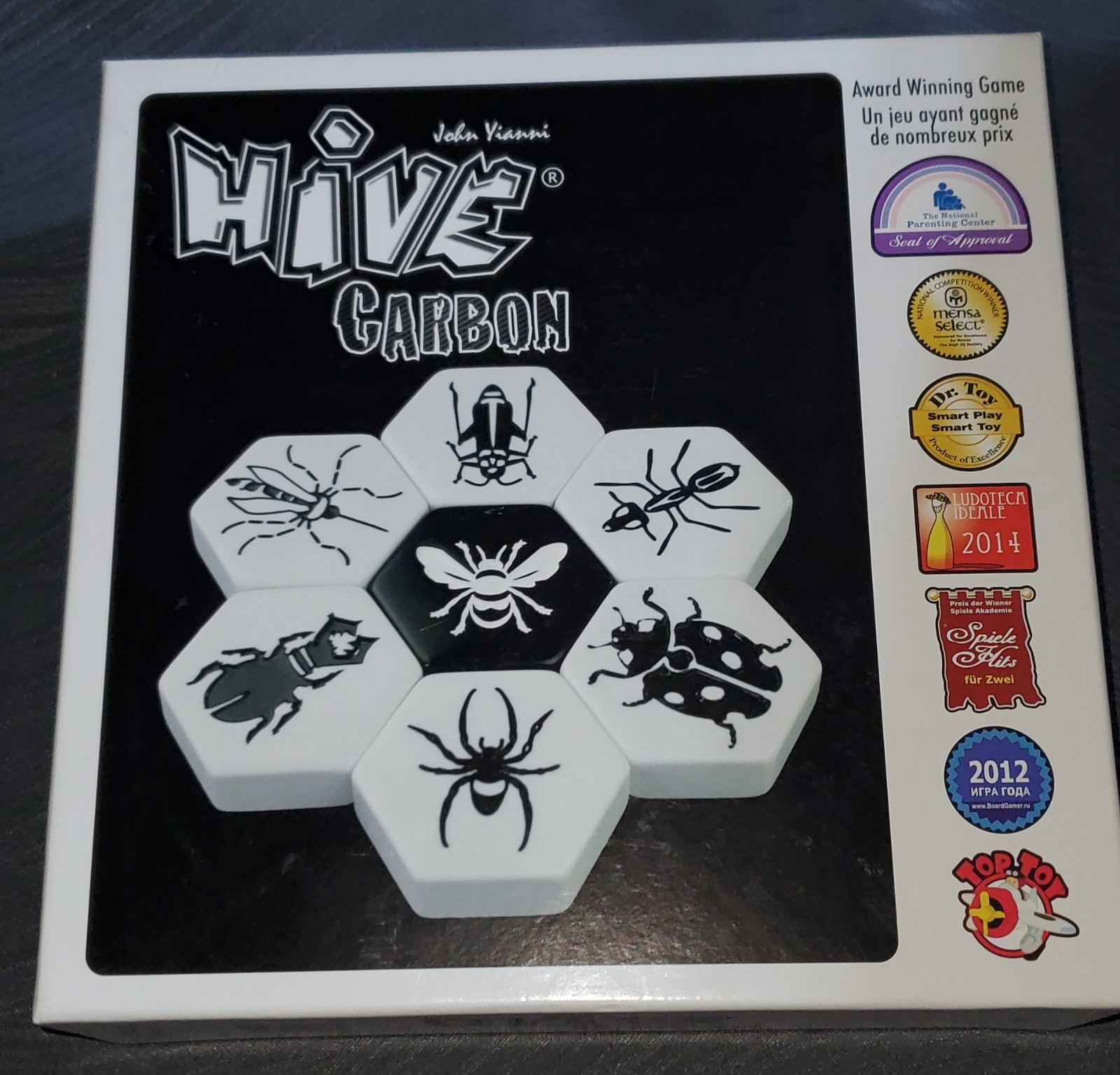 Hive Carbon Tile Laying Board Game Smart Zone Games 2017 – Complete