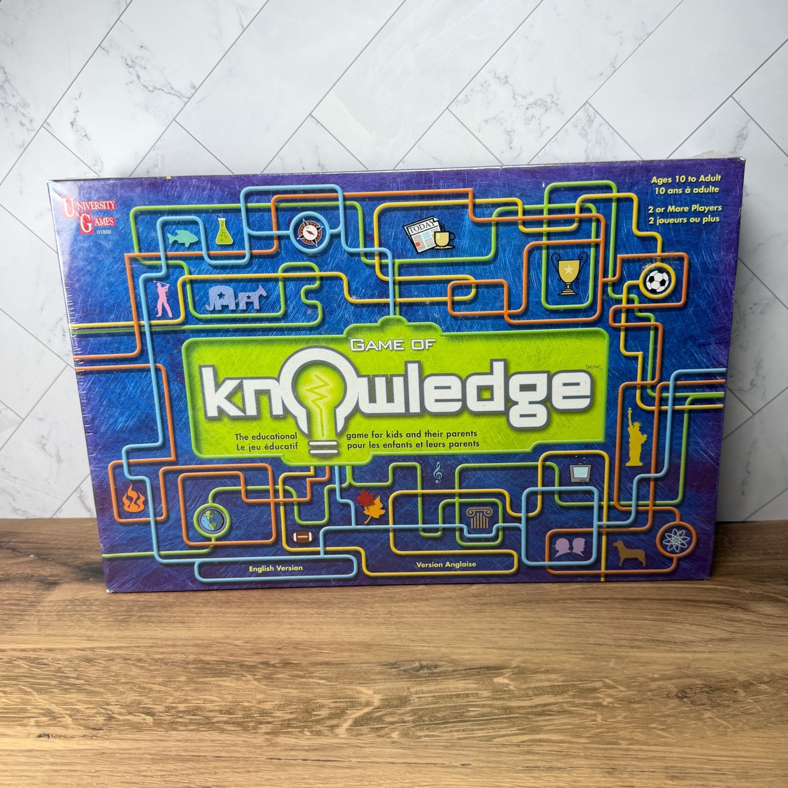 Game of Knowledge by University Games Family Trivia Ages 10+ Educational NEW