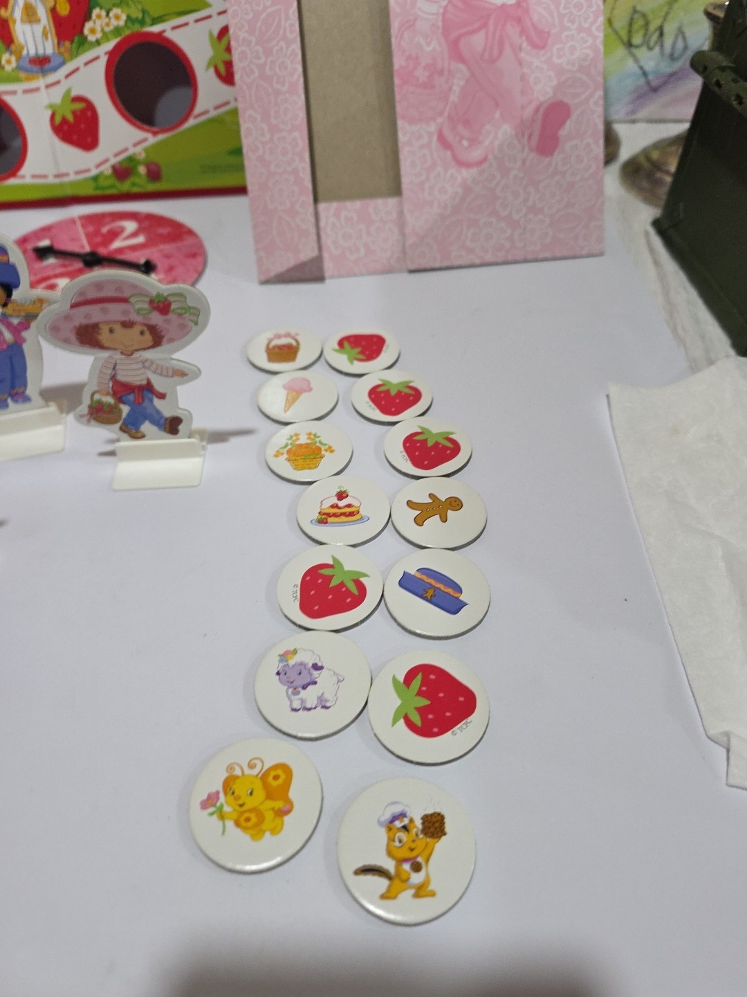 Strawberry Shortcake Strawberryland A Berry Sweet Game Roseart 2003 Vtg