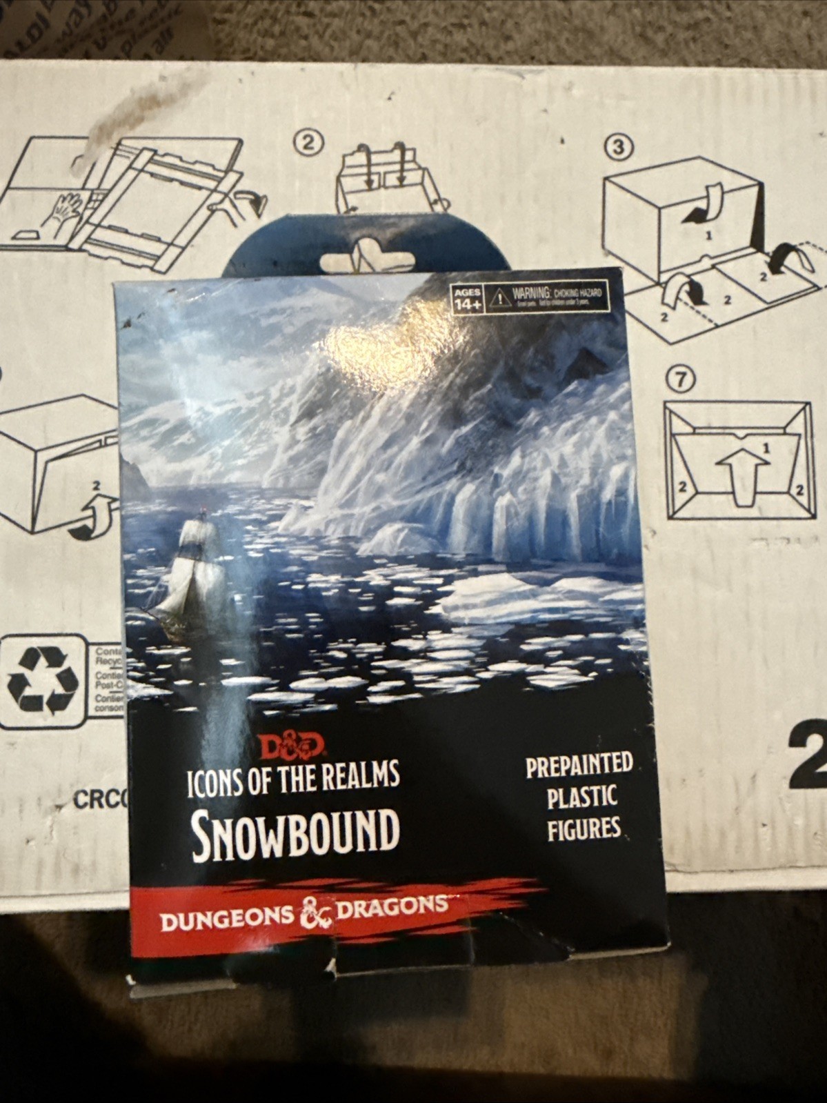 Dungeons & Dragons: Icons of the Realms: Set 19 Snowbound Booster (Single Pack)
