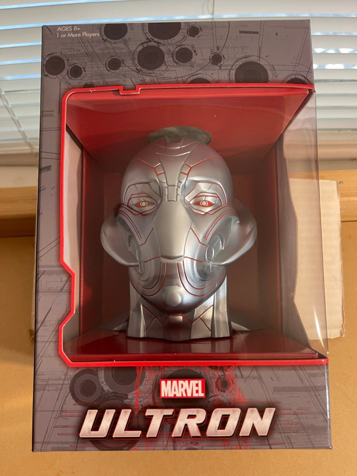 YAHTZEE AVENGERS AGE OF ULTRON GAME COLLECTOR DICE MARVEL MCU MOVIE USAOPOLY