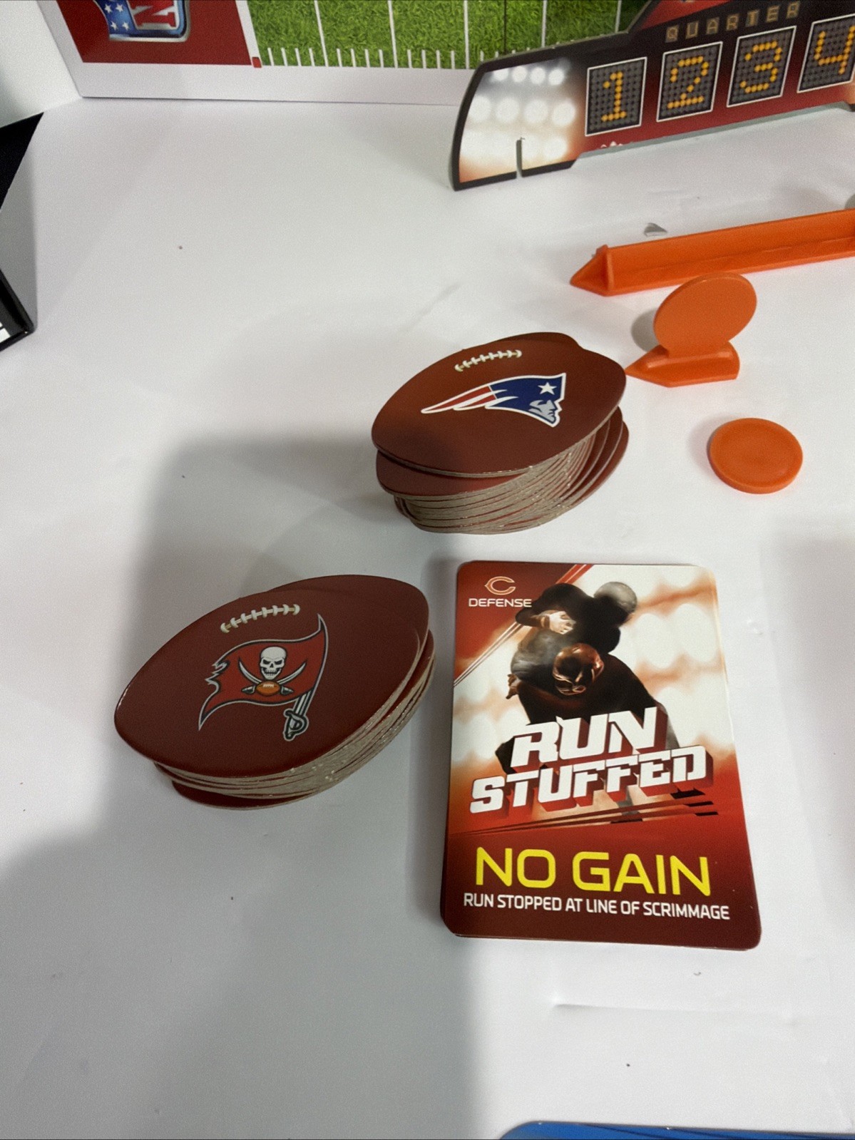 NFL Showdown Board Game Buffalo Games Football 32 Teams Pass Run Blitz Complete