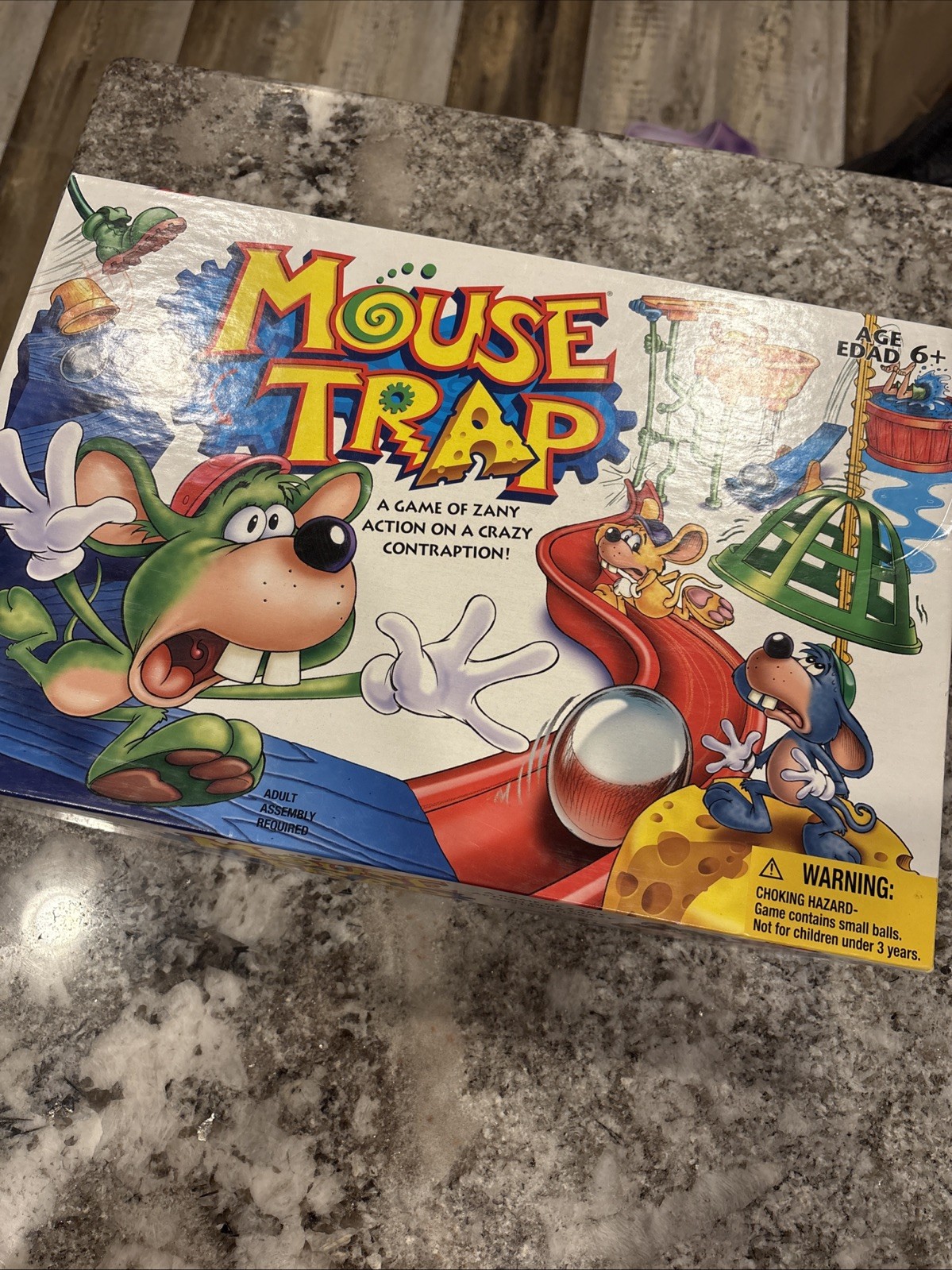 Hasbro 04657 Gaming Mouse Trap Board Game