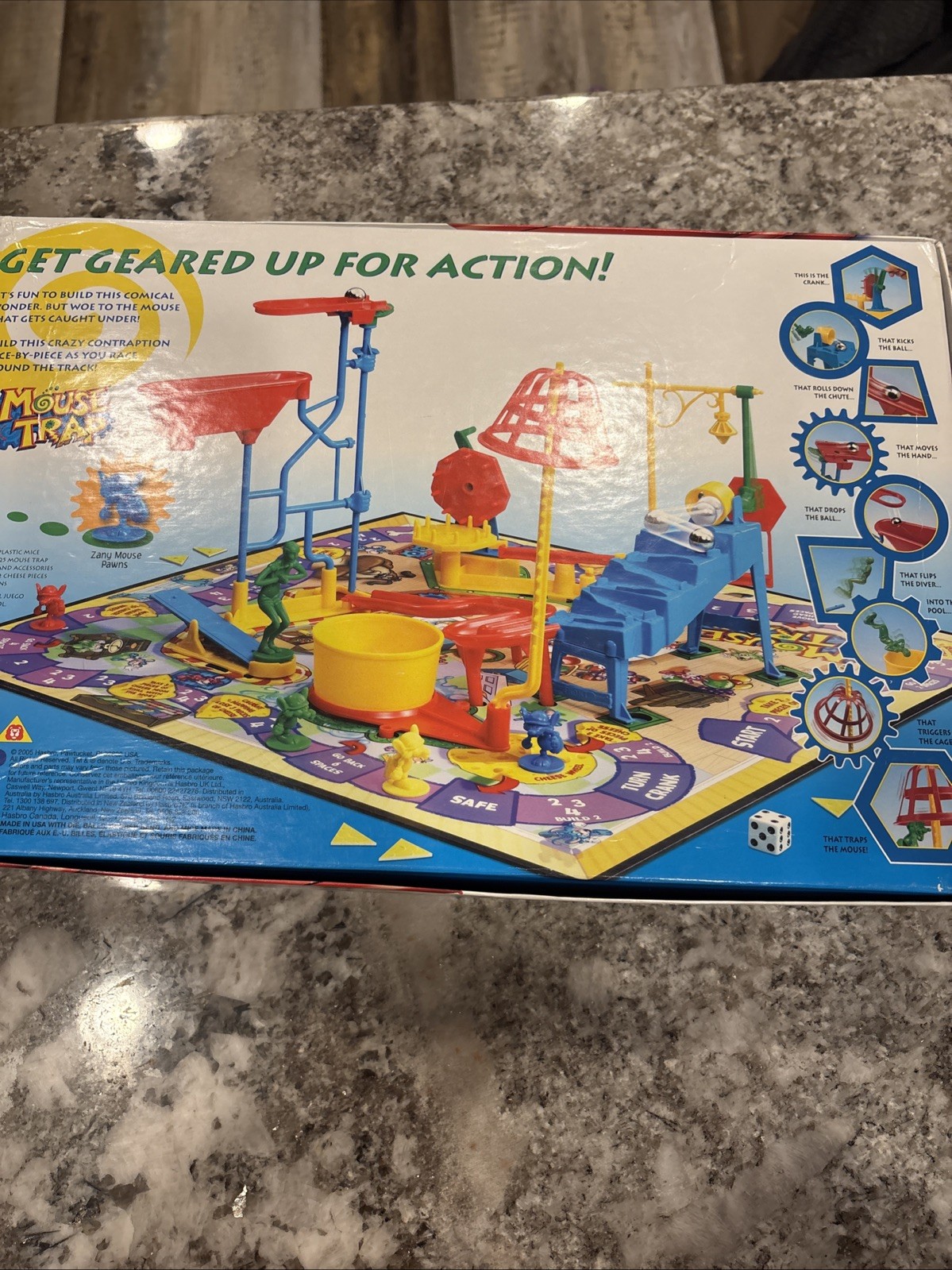Hasbro 04657 Gaming Mouse Trap Board Game