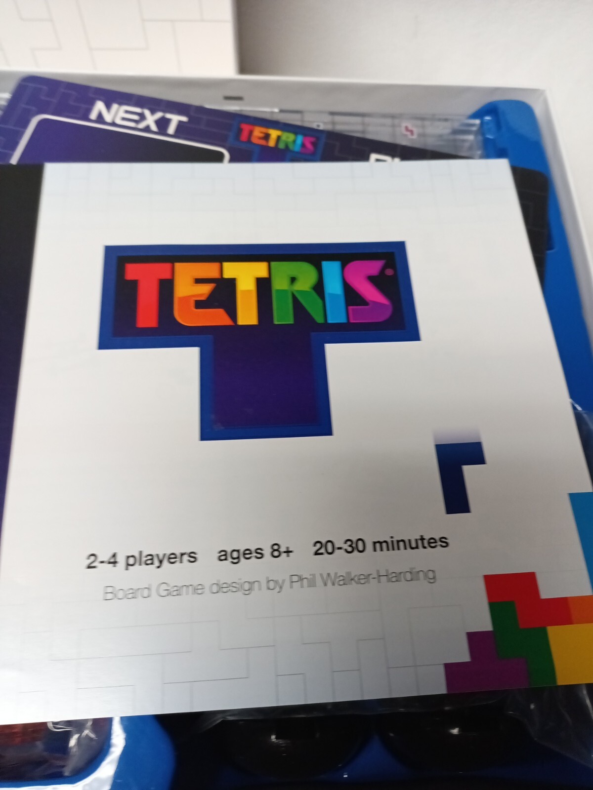 2021 Tetris 2-4 Player Strategy Game Classic Buffalo Games Complete