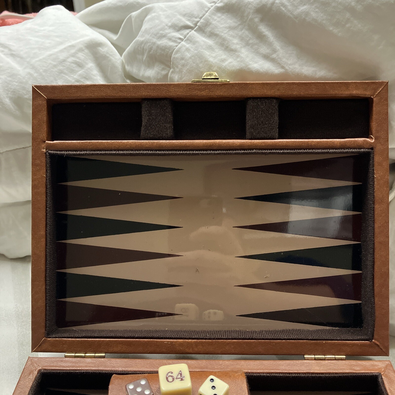 Faux Leather Case Backgammon Game Travel Size Opens 14” x 9” One Shaker* EUC