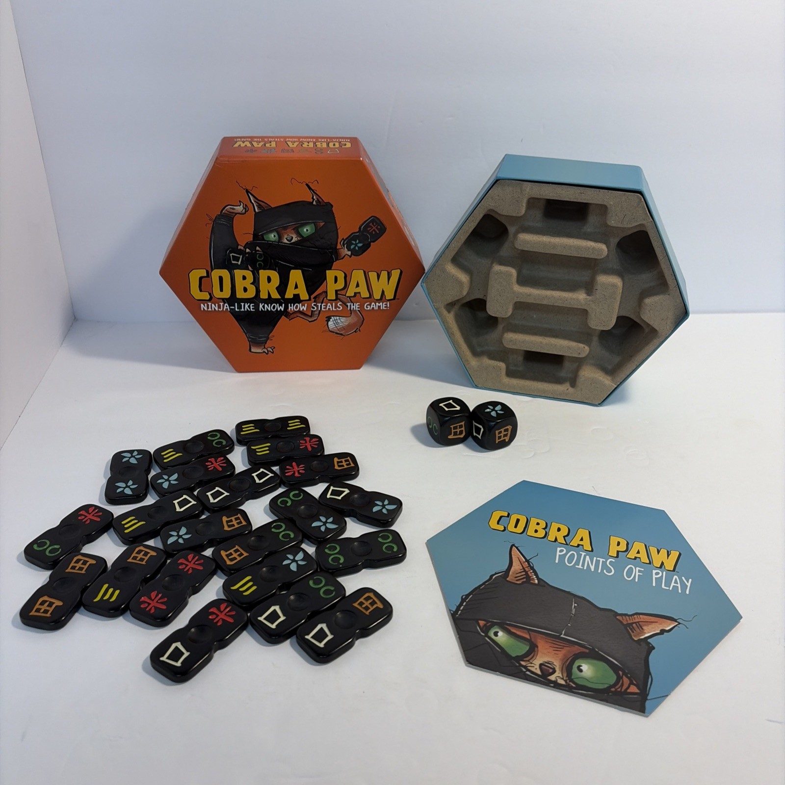 Cobra Paw Game by Bananagrams – 100% complete excellent condition