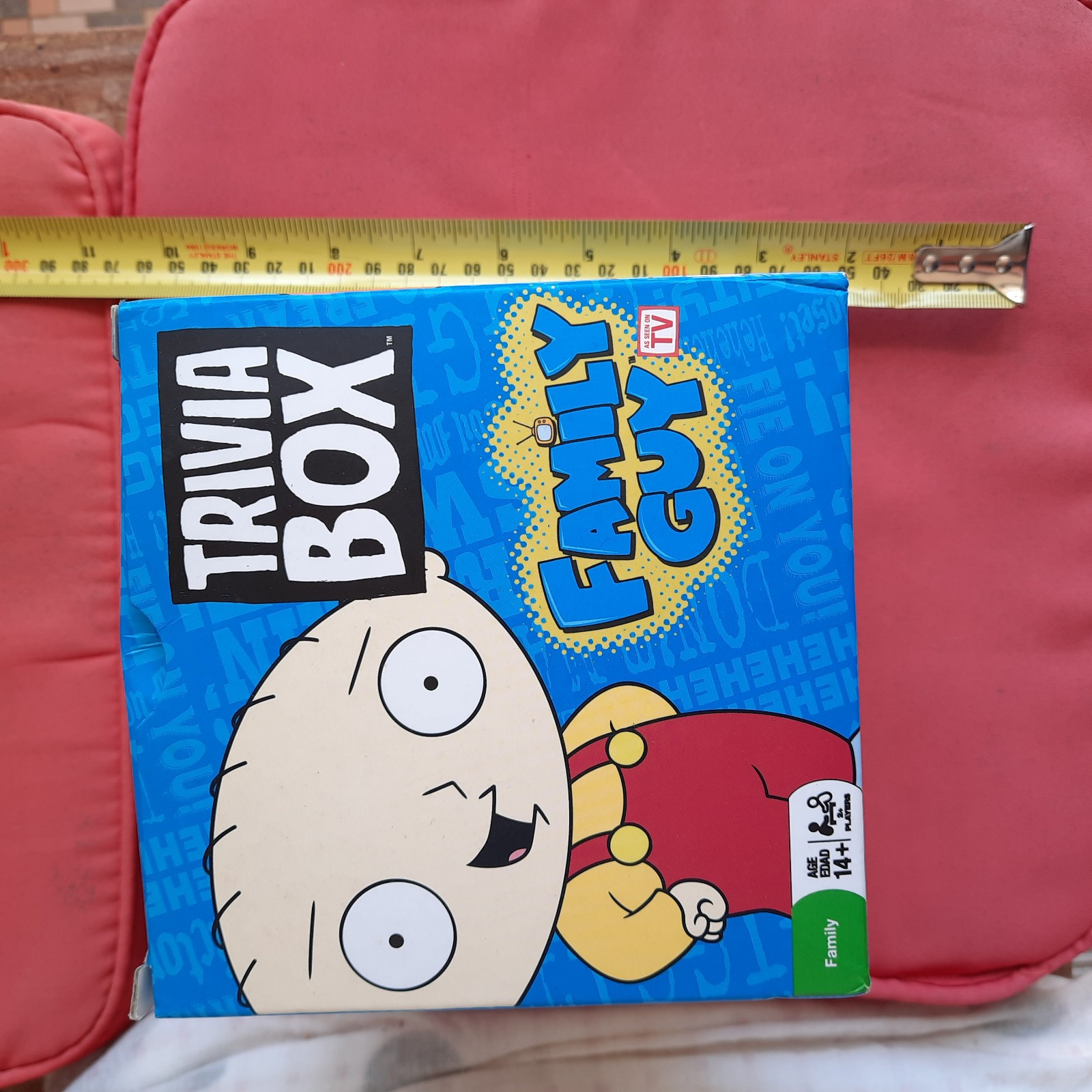 2012 Family Guy Trivia Box Official Game with Trivia Question Character Cards